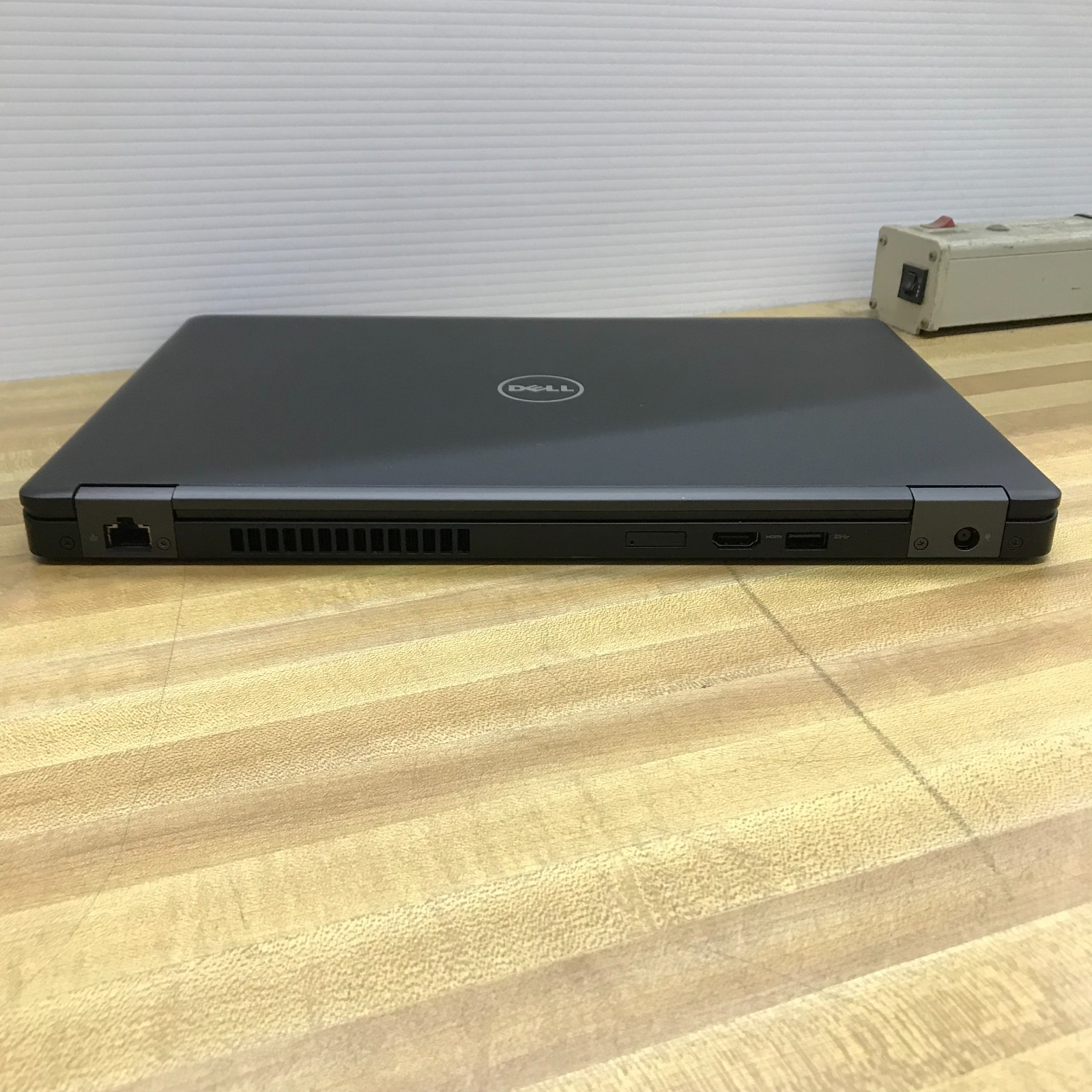 Dell Latitude 5480 14″ i5-6300U 2.40GHz 8GB RAM 256GB SSD (Windows 11 Pro)