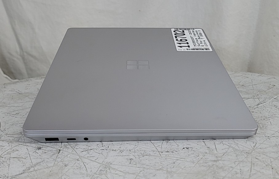 MICROSOFT 2033 Surface Laptop 6 For Business Ultra 7 165H 32GB 512GB SEE NOTES