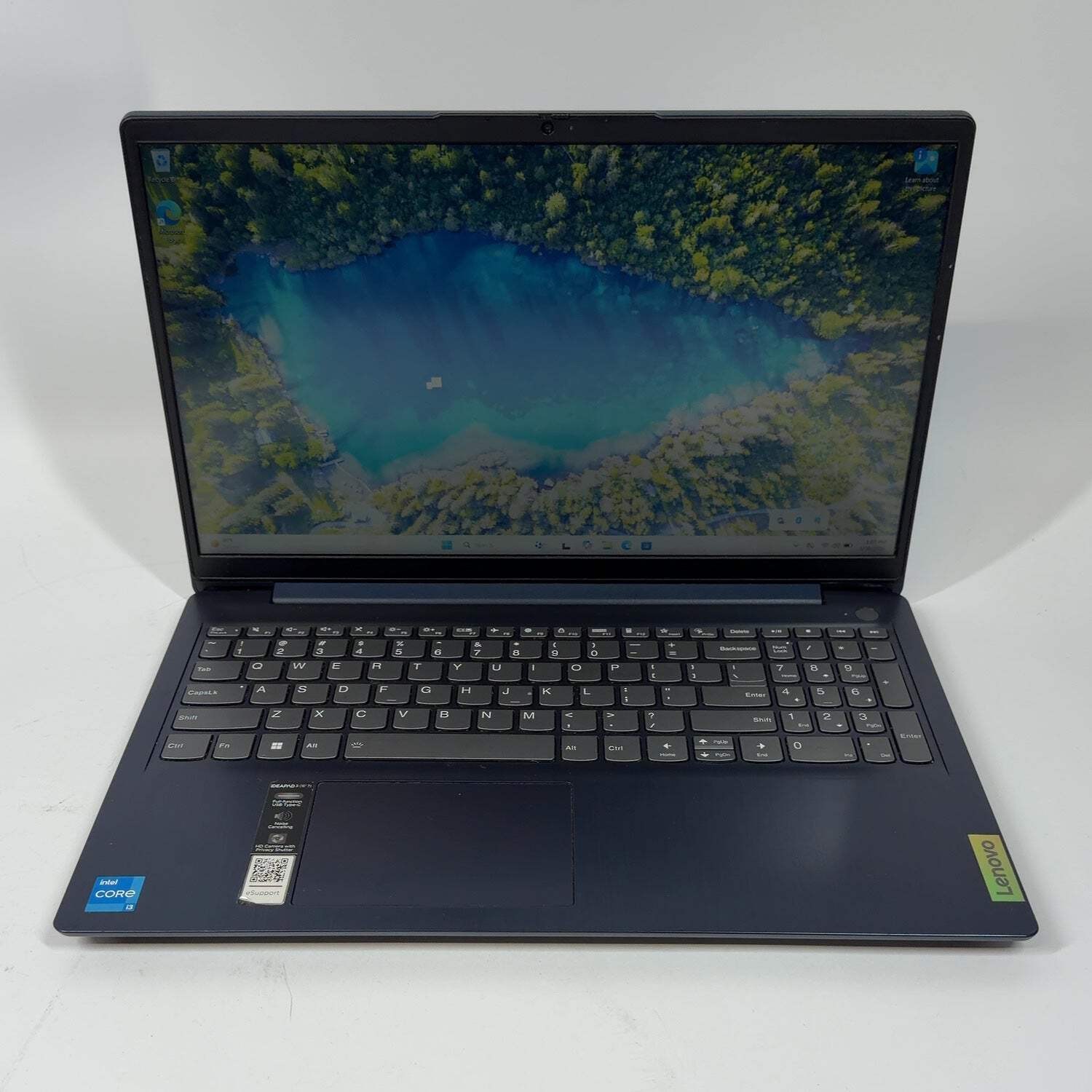Lenovo IdeaPad 3 15IAU7 15.6″ i3-1215U 1.2GHz 8GB RAM 512GB SSD