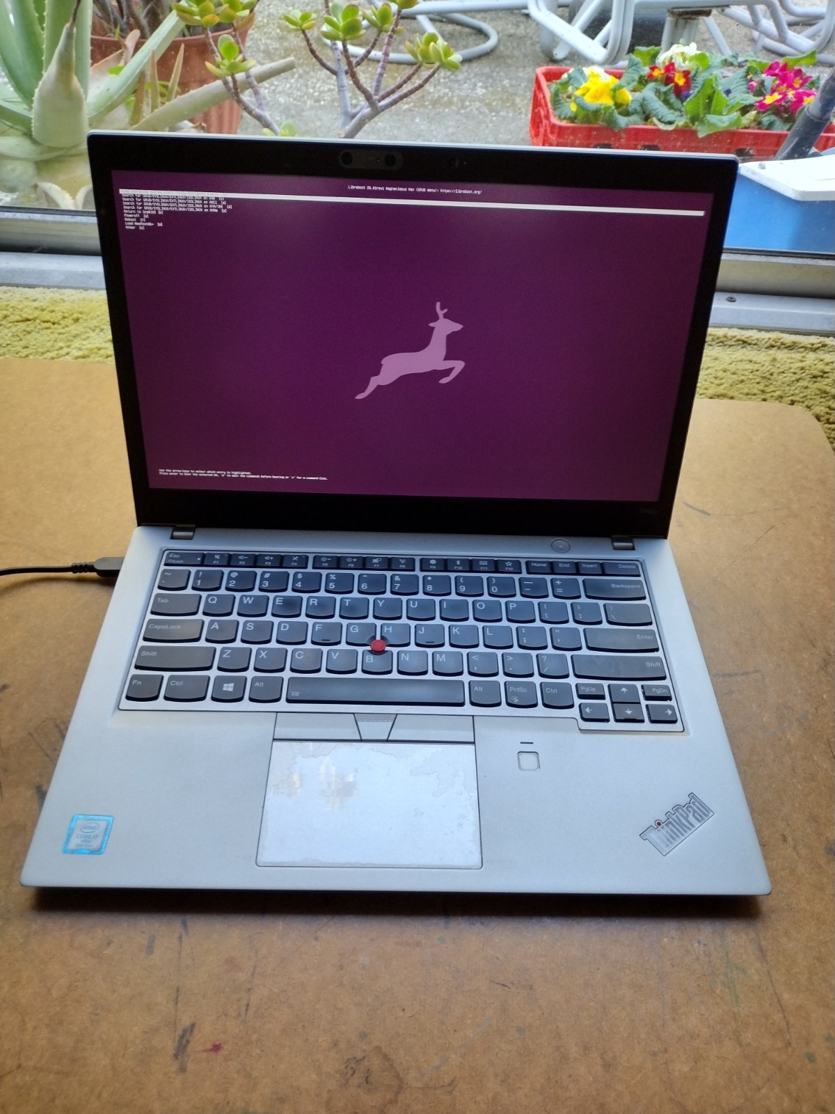 ThinkPad T480s Libreboot i7-8650U w/ 8GB RAM 256GB NVMe SSD AX210 Wifi AC FHD