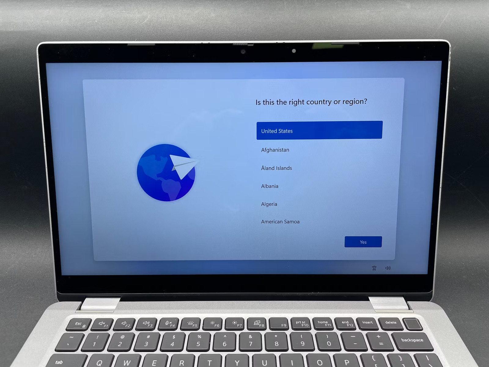 Dell Latitude 5330 Used 13.3″ (i7-1265U-16GB-256GB NVMe)