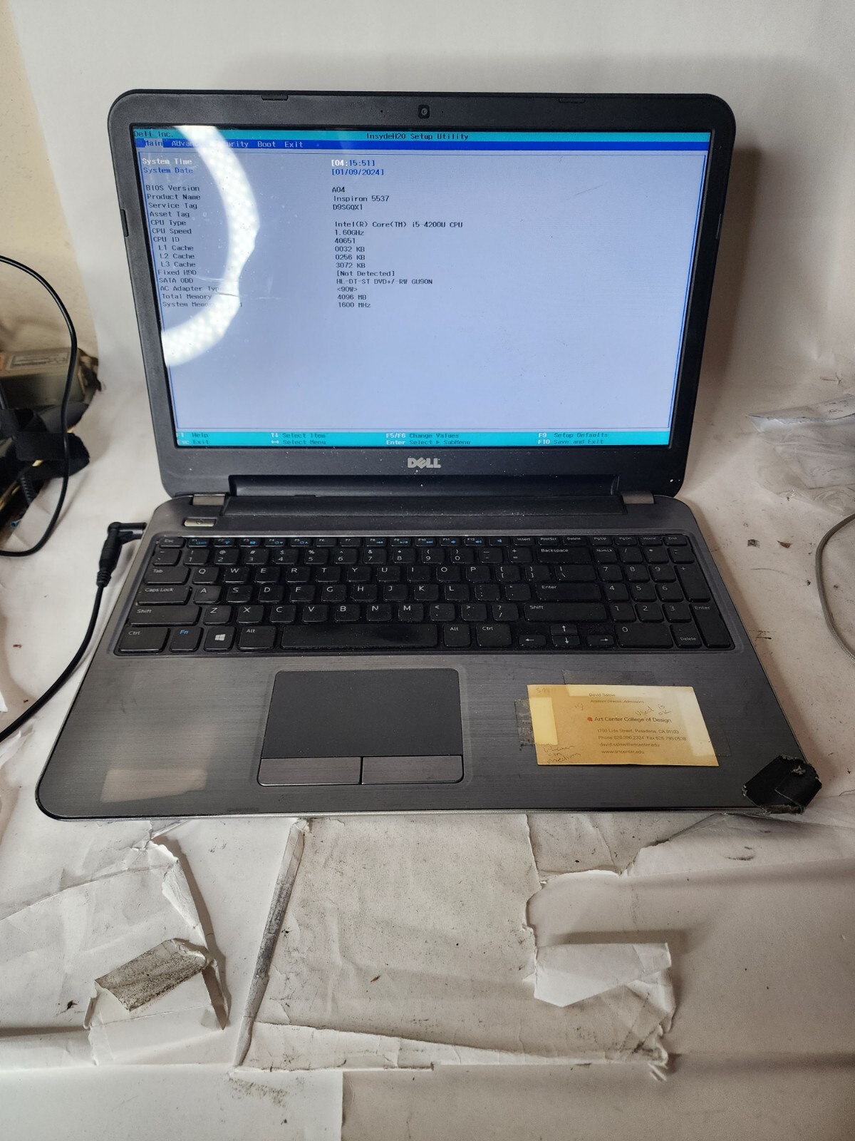 Dell Inspiron 5537 / Intel Core i5-4200U @ 1.60GHz / No Ram No Hdd