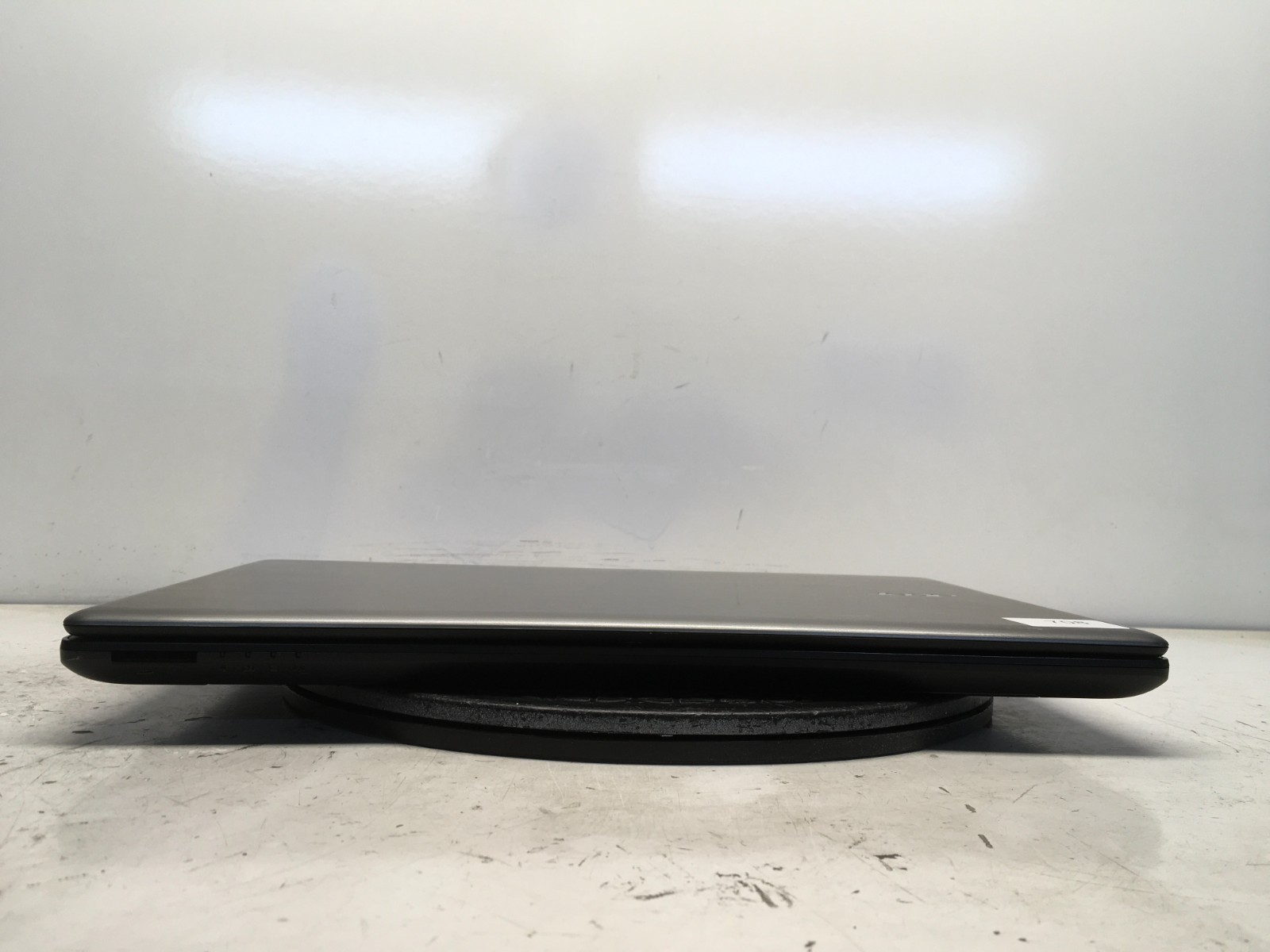Acer Aspire V5-561P Intel i5-4200U 1.6GHz 4 GB NO HDD