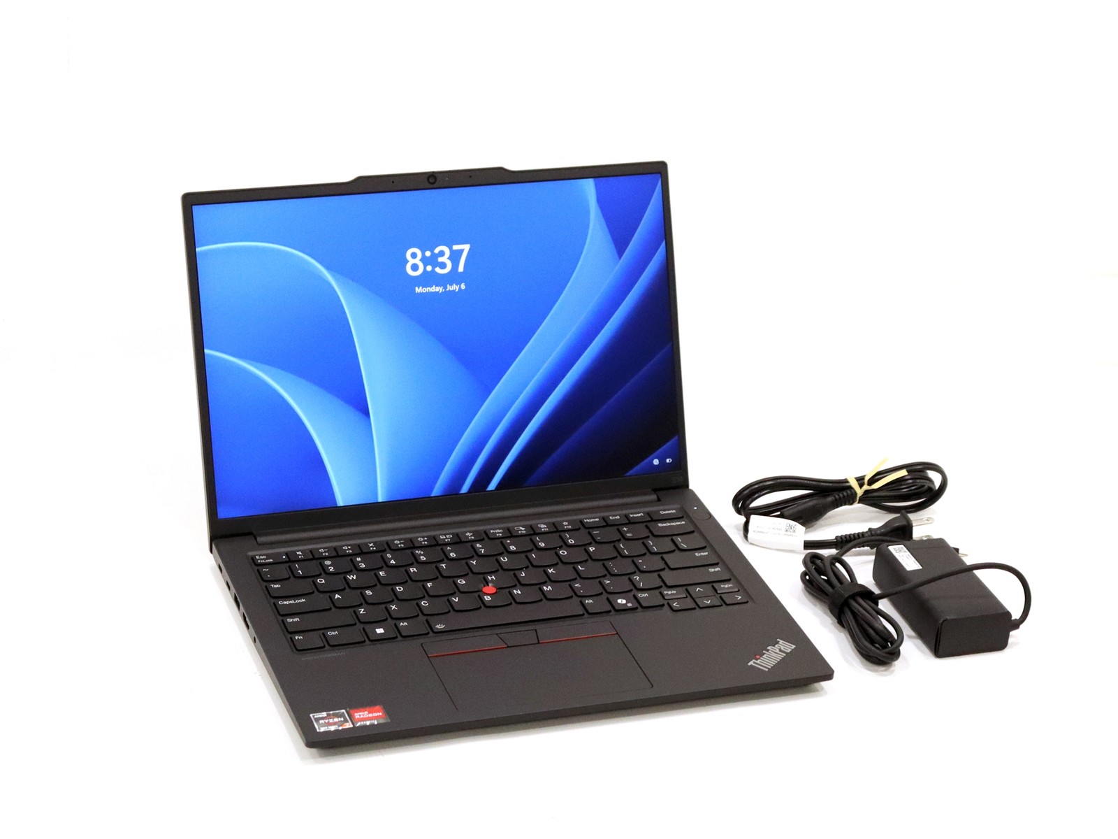 Lenovo ThinkPad E14 Gen 6 14.0″ FHD+ AMD Ryzen 7 7735U 16GB RAM 512GB NVMe W11P