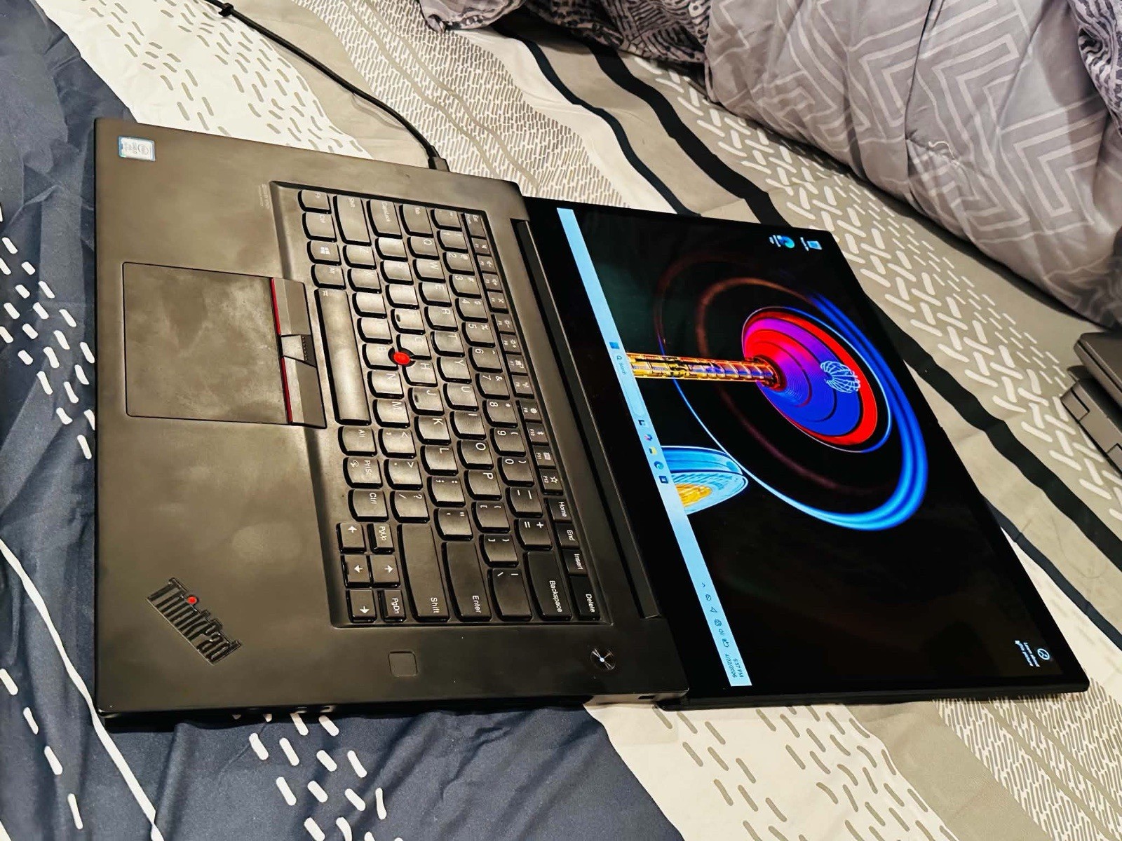 Lenovo ThinkPad X1 Extreme 2nd 15.6in i7-9850H 16GB 500GB GTX 1650 W11 Pro