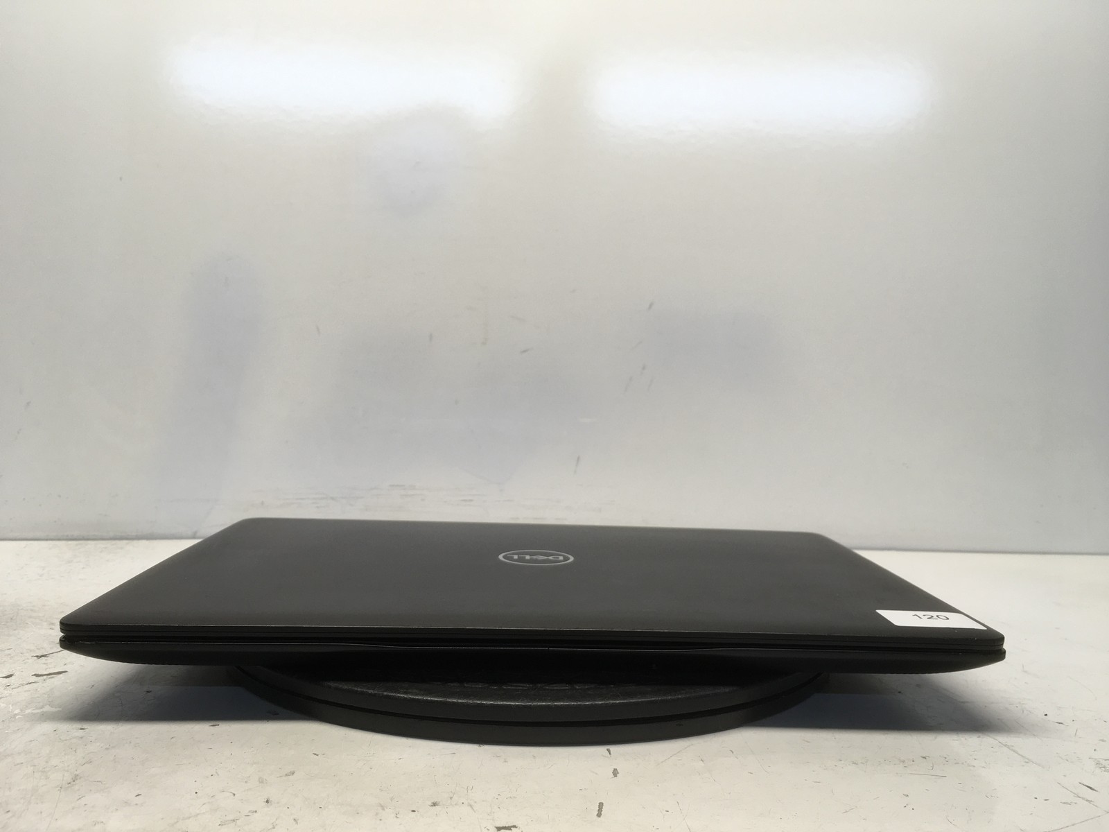 Dell Latitude 3590 Intel i3-7130U 2.7GHz 8 GB NO HDD No Batt