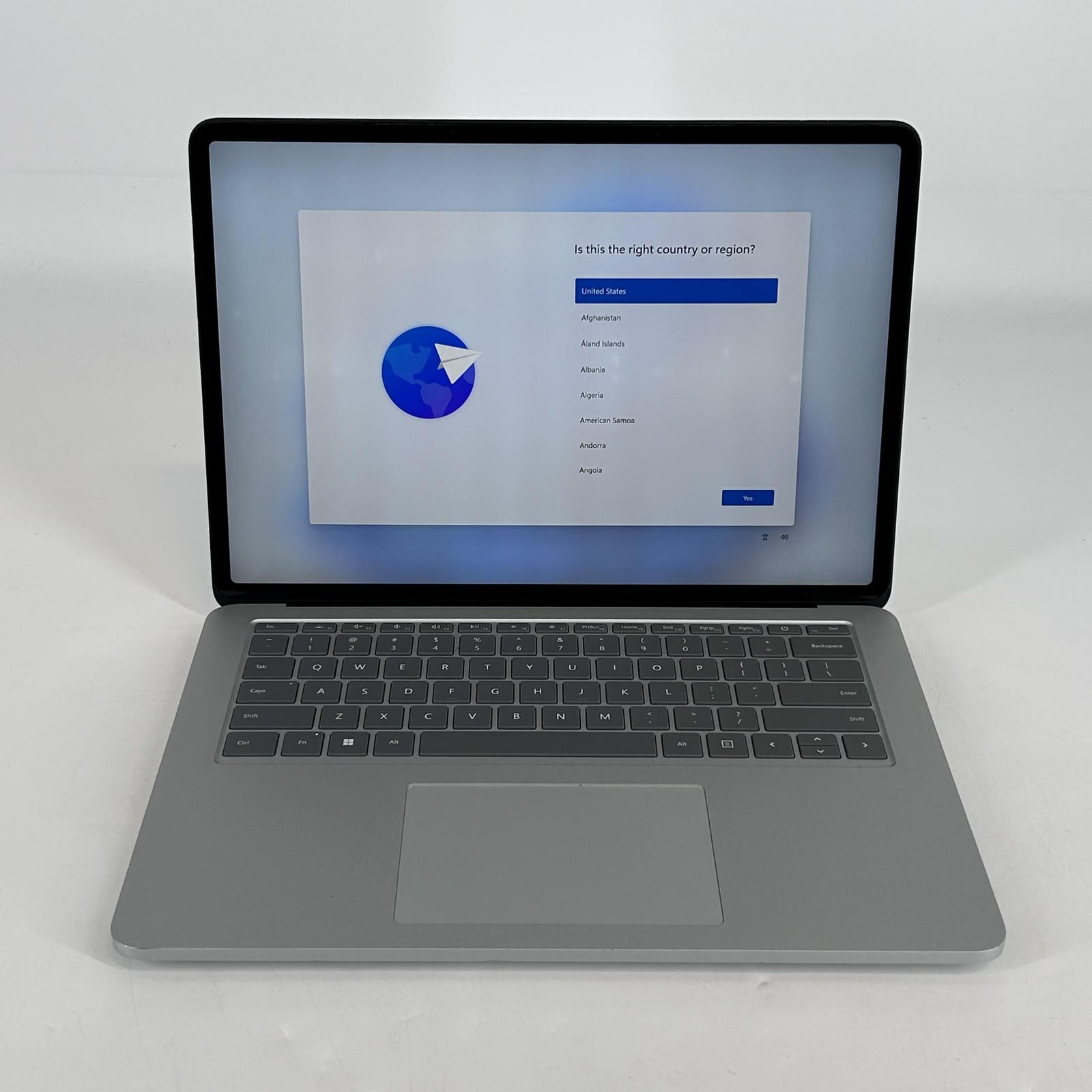 Microsoft Surface Laptop Studio 14 2K TOUCH i5-11300H 3.10GHz 16GB 256GB SSD