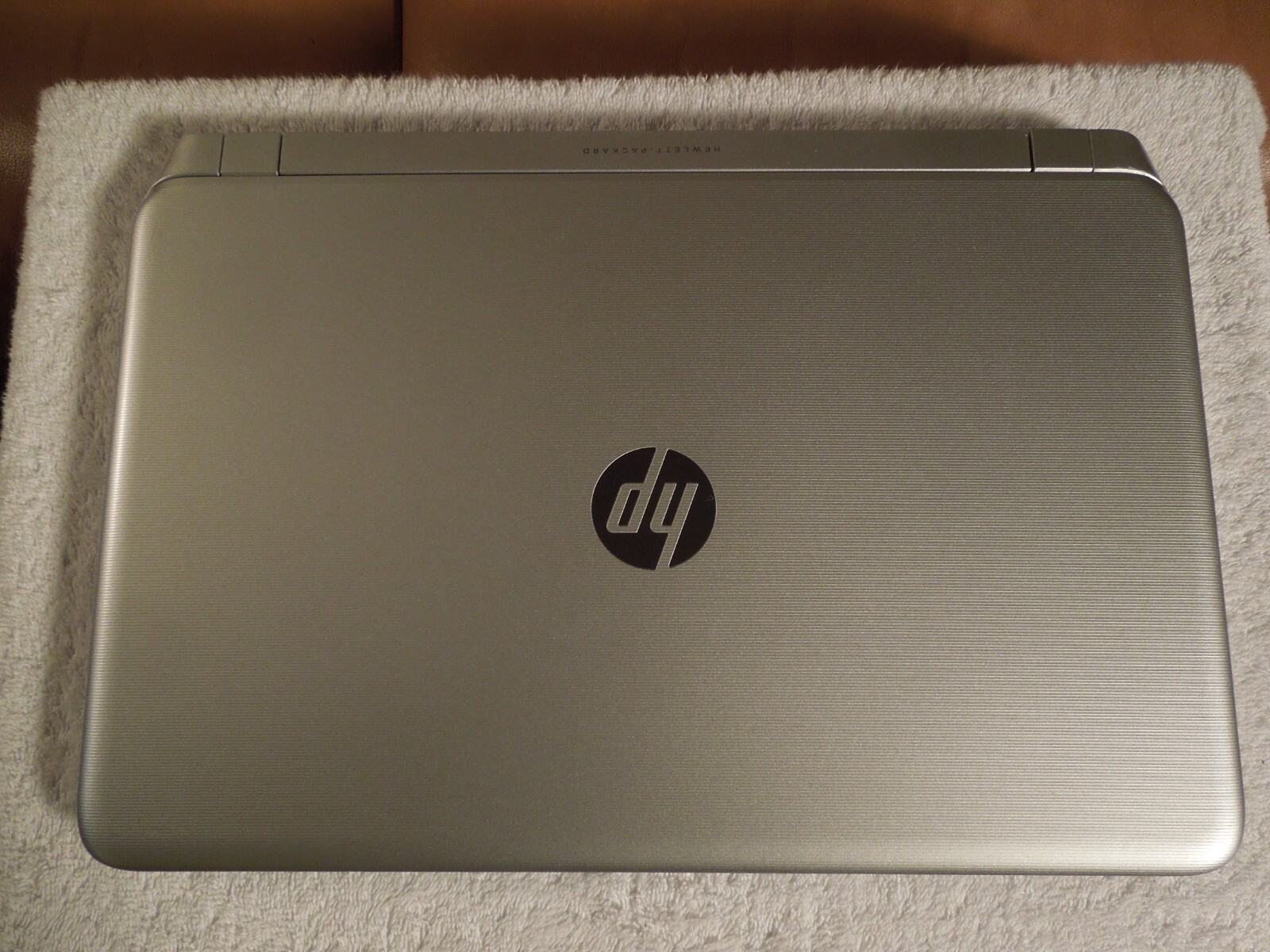 HP 15-p082nr Laptop Computer -15.6″Screen -Windows 10 -750 GB HDD -6 GB Ram