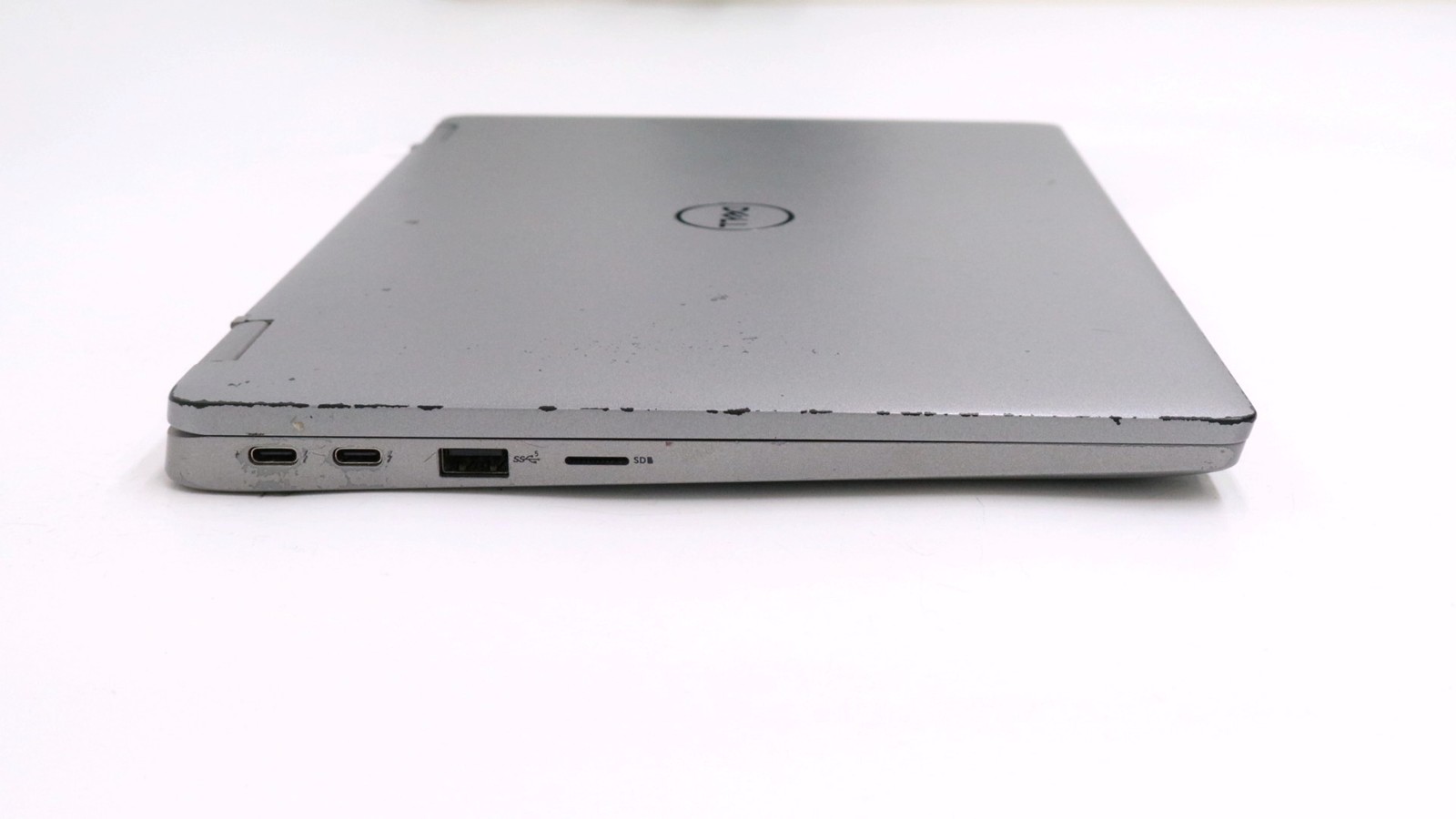 Dell Latitude 5330 13″ i7-1265u 16GB 512GB – Fair READ DESC