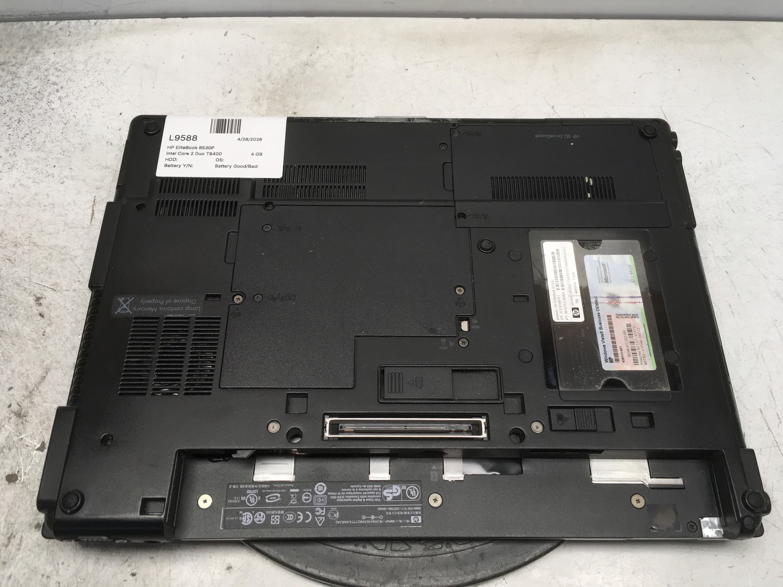 HP EliteBook 8530P Intel Core 2 Duo T9400 2.53GHz 4 GB NO HDD No Batt