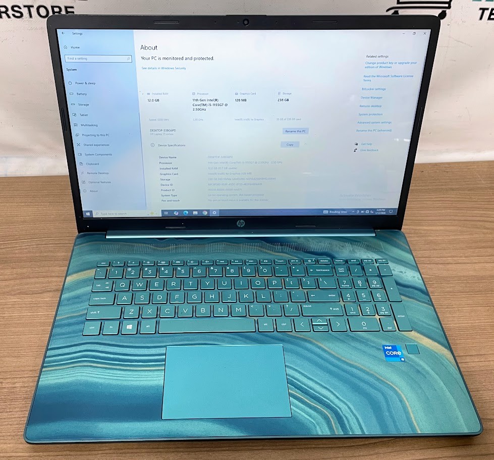 HP Notebook 17-cn1003cyhp i5-1155G7 12gb RAM 256gb SSD 2.5GHz