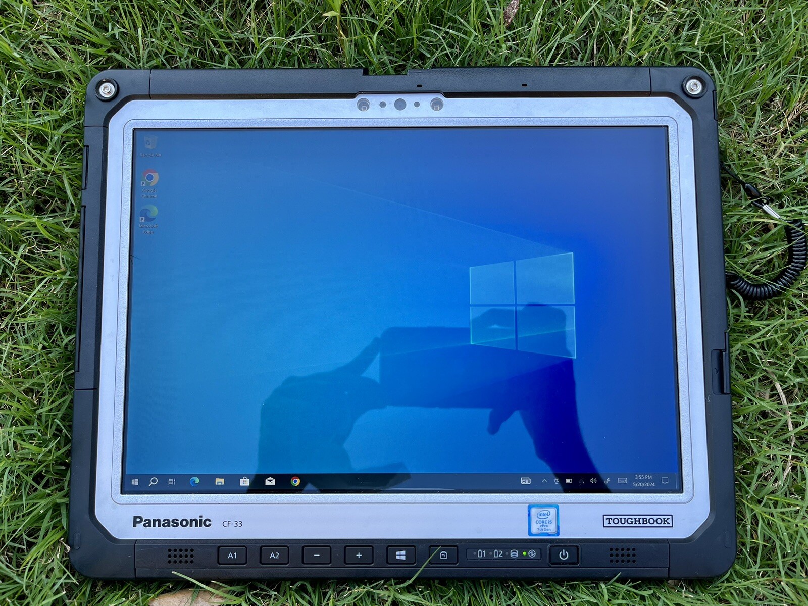 Panasonic Tough Tablet CF-33 12.1″ Touch 2.60GHz Core i5-7300U 8GB RAM 256GB SSD