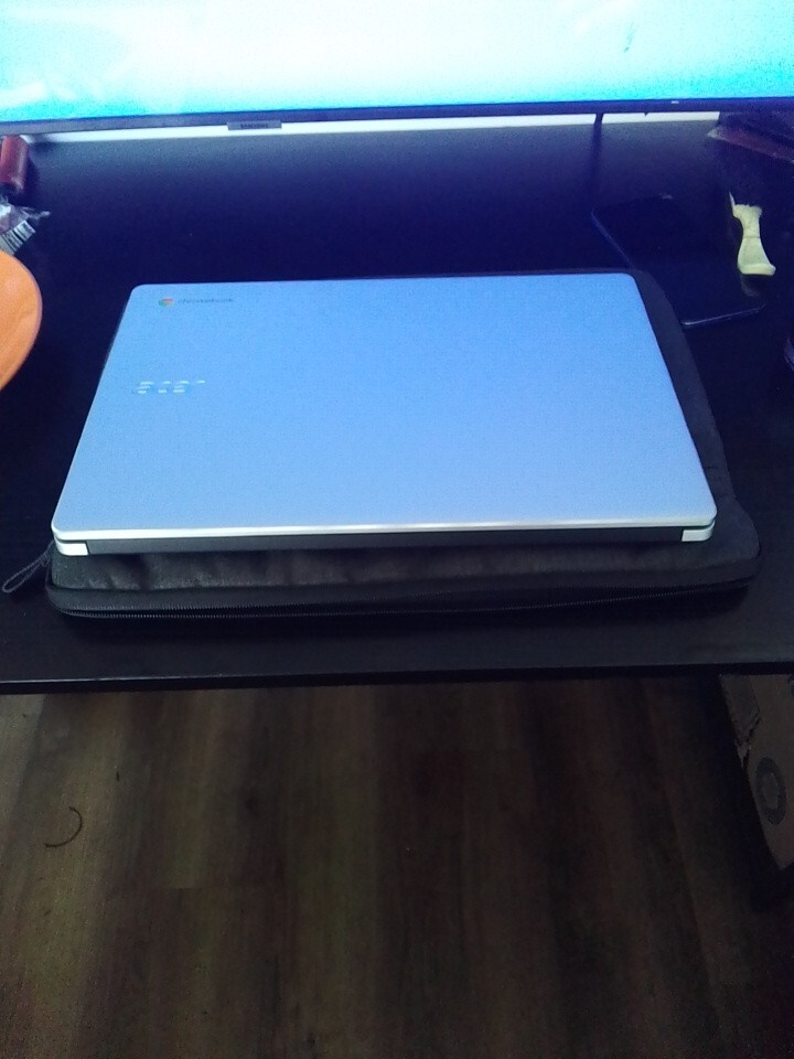 Acer – Chromebook 315 – 15.6″ HD Laptop – Intel Pentium N6000 – 4GB LPDDR4X -…