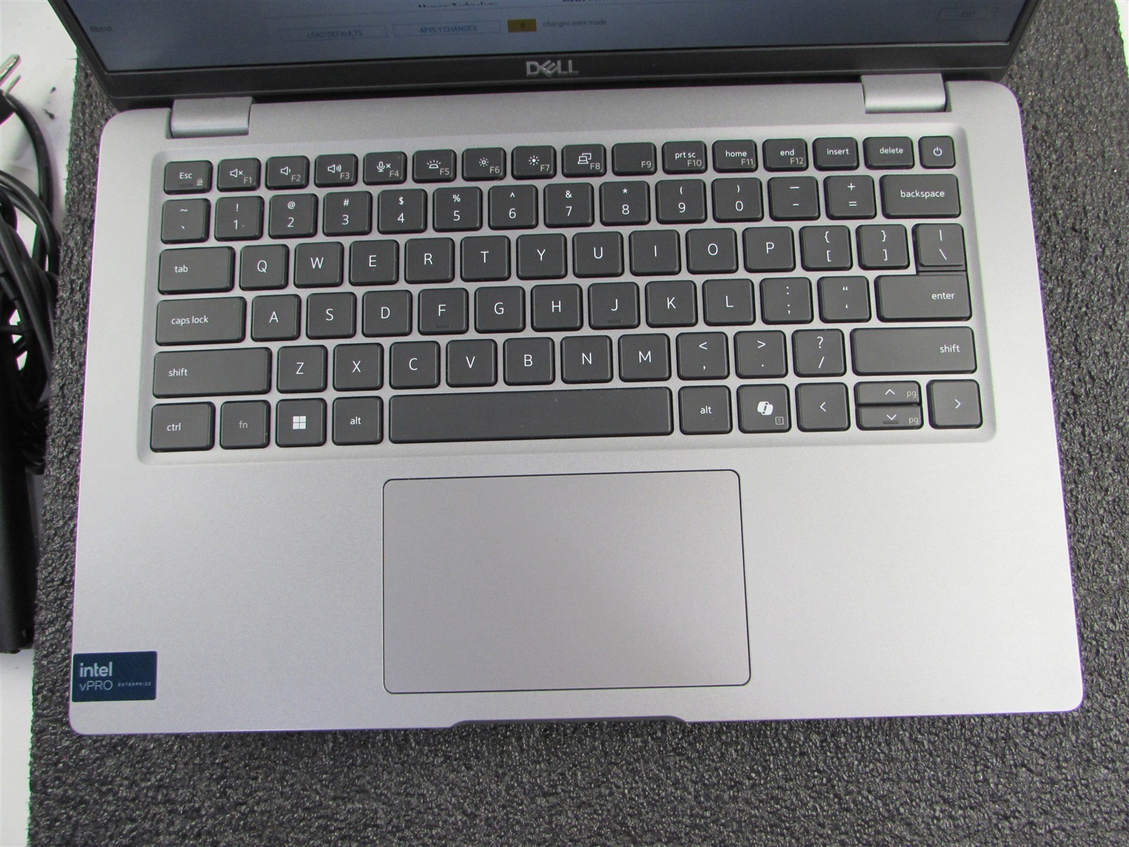 DELL LATITUDE 5450 1920X1080 FHD CORE ULTRA 5 135U 512GB SSD 16GB RAM NO O.S