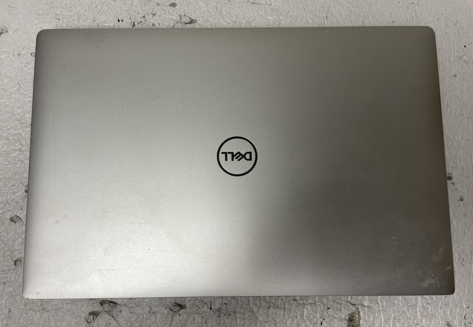 Dell XPS 15 7590 Intel i7-9750H @2.60GHz 16GB RAM NO SSD No Power For Parts