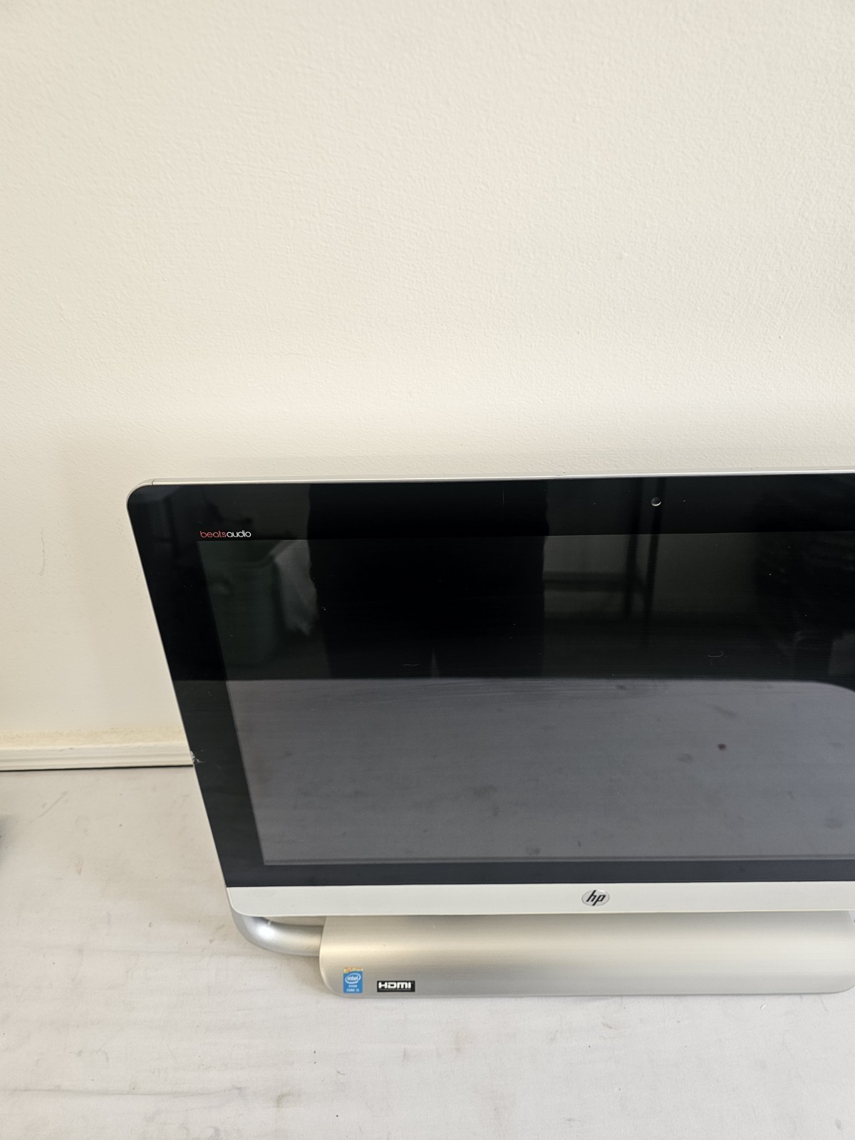 HP TouchSmart Envy 23 All-In-One Intel i5-4440s 8GB RAM 1TB HDD Win 10 READ