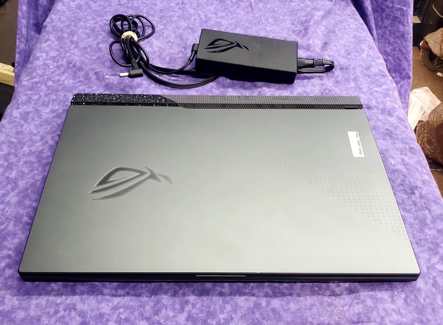 💥OPEN BOX💥ASUS ROG STRIX G17 | G713RC-RS73 | AMD RYZEN 7 6800H | 512GB | 16GB