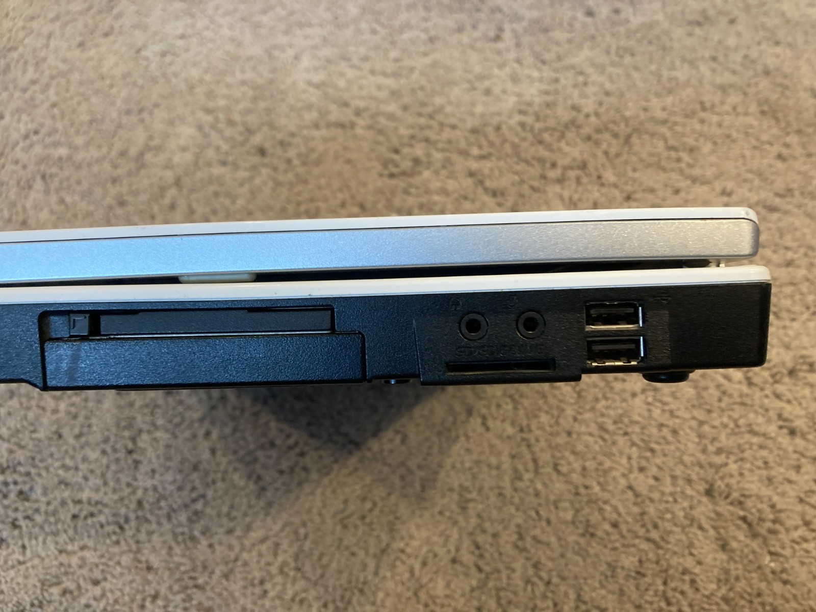 Dell Inspiron 1501 AMD Turion 64 1GB RAM 74GB HDD Linux