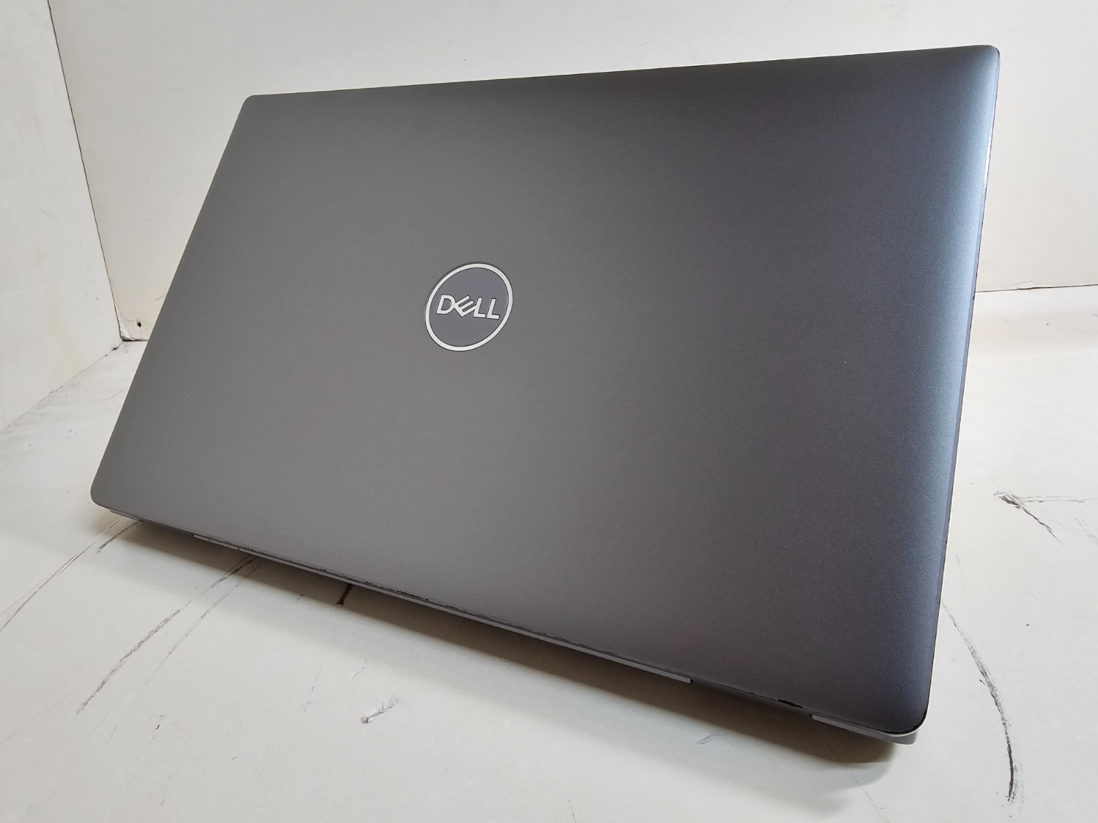 Dell Latitude 5530 Laptop – i5-1245U 16GB 512GB SSD Cam 15.6″ Touchscreen – SP1