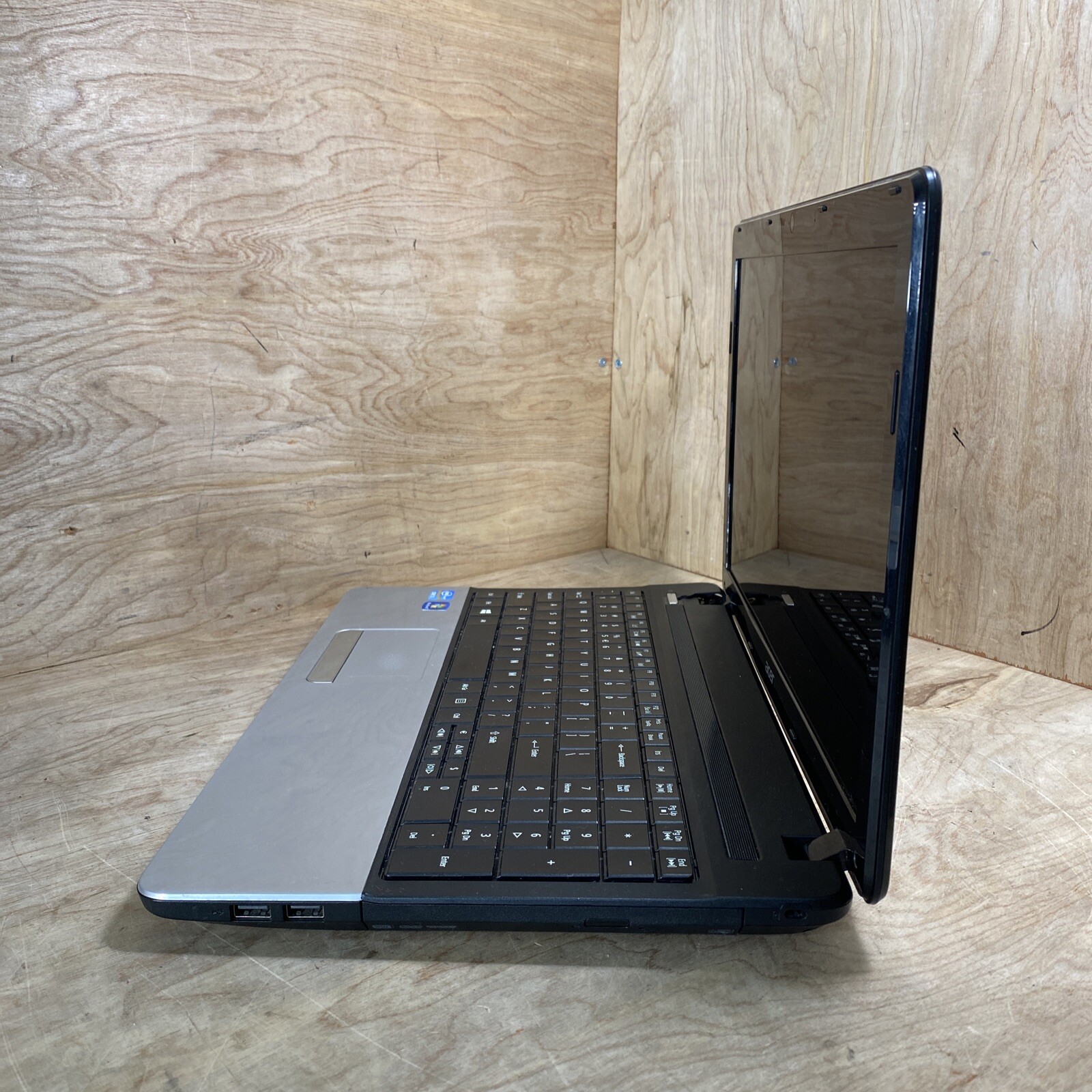 Acer Aspire E1 | Intel Core i5-3230M@2.66GHz | 8GB | 500GB HDD | W10P