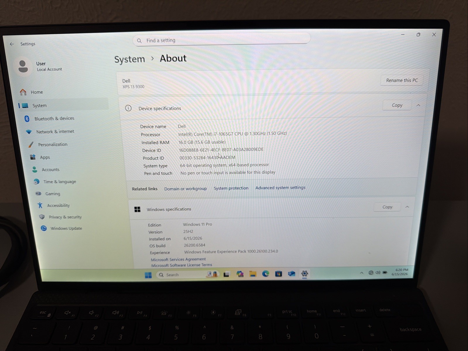 Dell XPS 13 9300 Intel i7-1065G7 1.5GHz 16GB 1TB SSD Windows 11 Pro