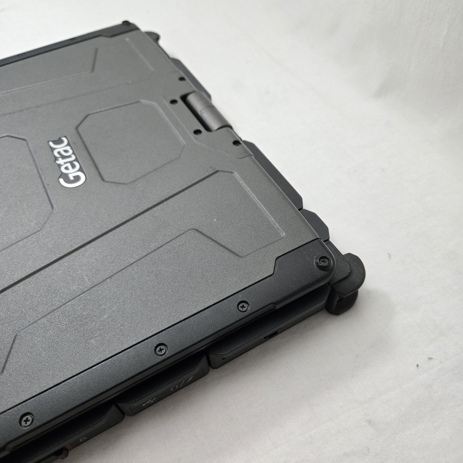 Getac V110 G2 Toughbook Tablet i7-5500U 2.40GHz 8GB Ram NO SSD/OS – Grade B