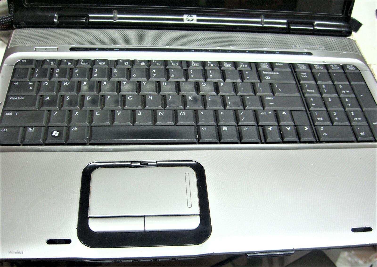 HP Pavilion DV9700 Laptop for Parts or Repair (Working Motherboard)
