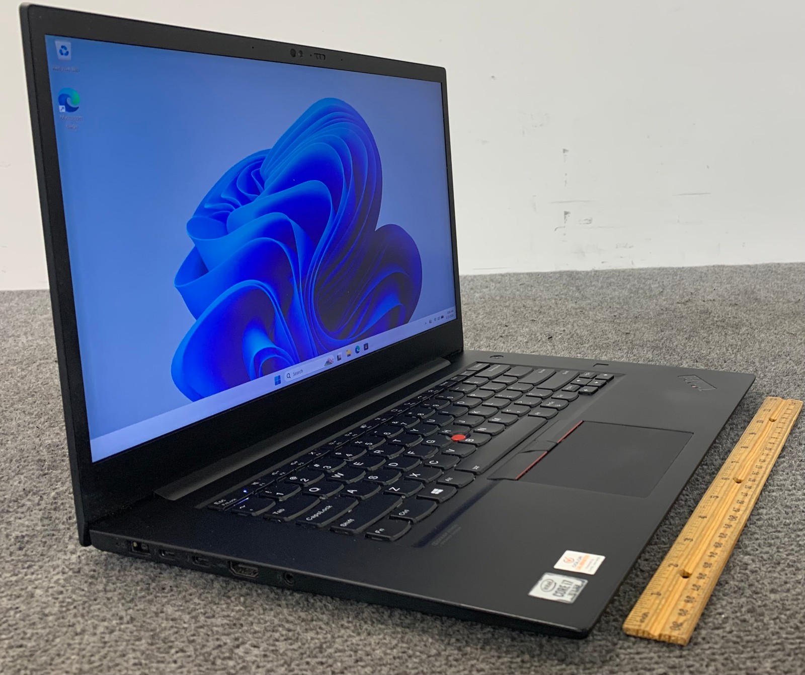 Lenovo ThinkPad P1 Gen 3 4K 15.6″ Laptop i7-10750H 32GB RAM 1TB NVMe, As Is