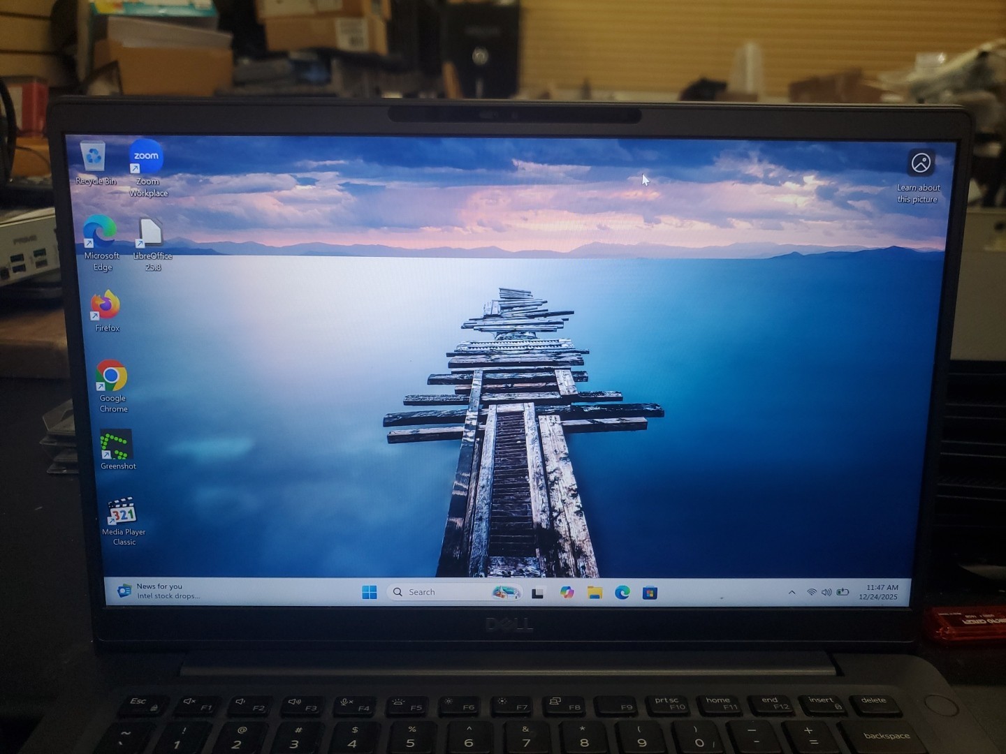 Dell Latitude 7400 14″ i5-8365U 8GB 256gb SSD Laptop W11P 122425-2