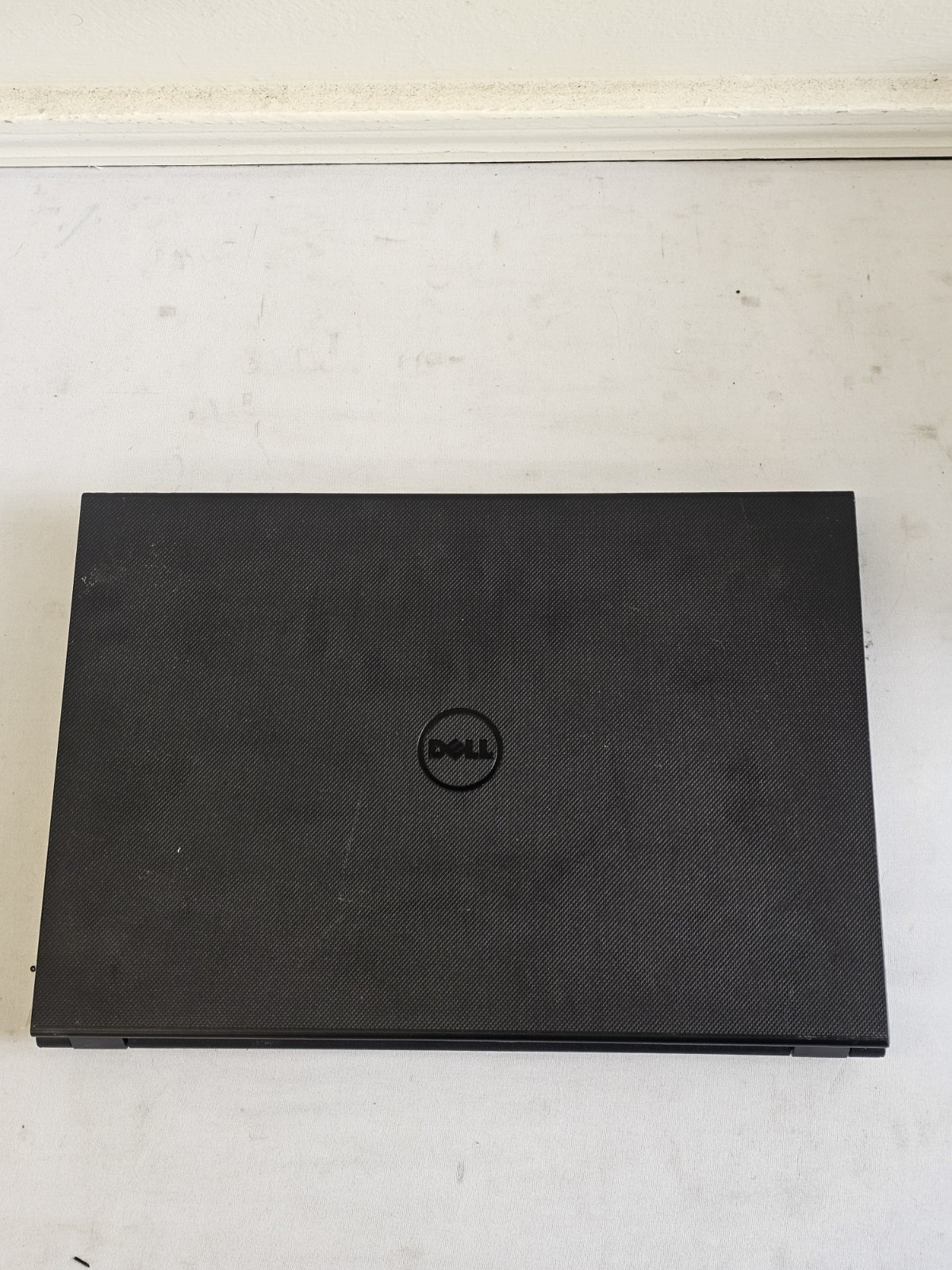 Dell Inspiron 15 Laptop – AMD A6 – 8GB RAM – 500GB HDD – NO BATT – Windows 10