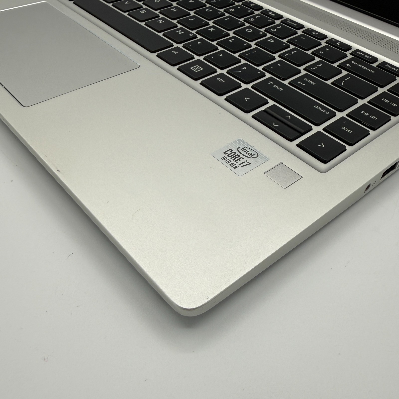 HP ProBook 440 G7 14″ Laptop i7-10510U 16GB RAM 256GB SSD Win 11 Pro DENTS Fair