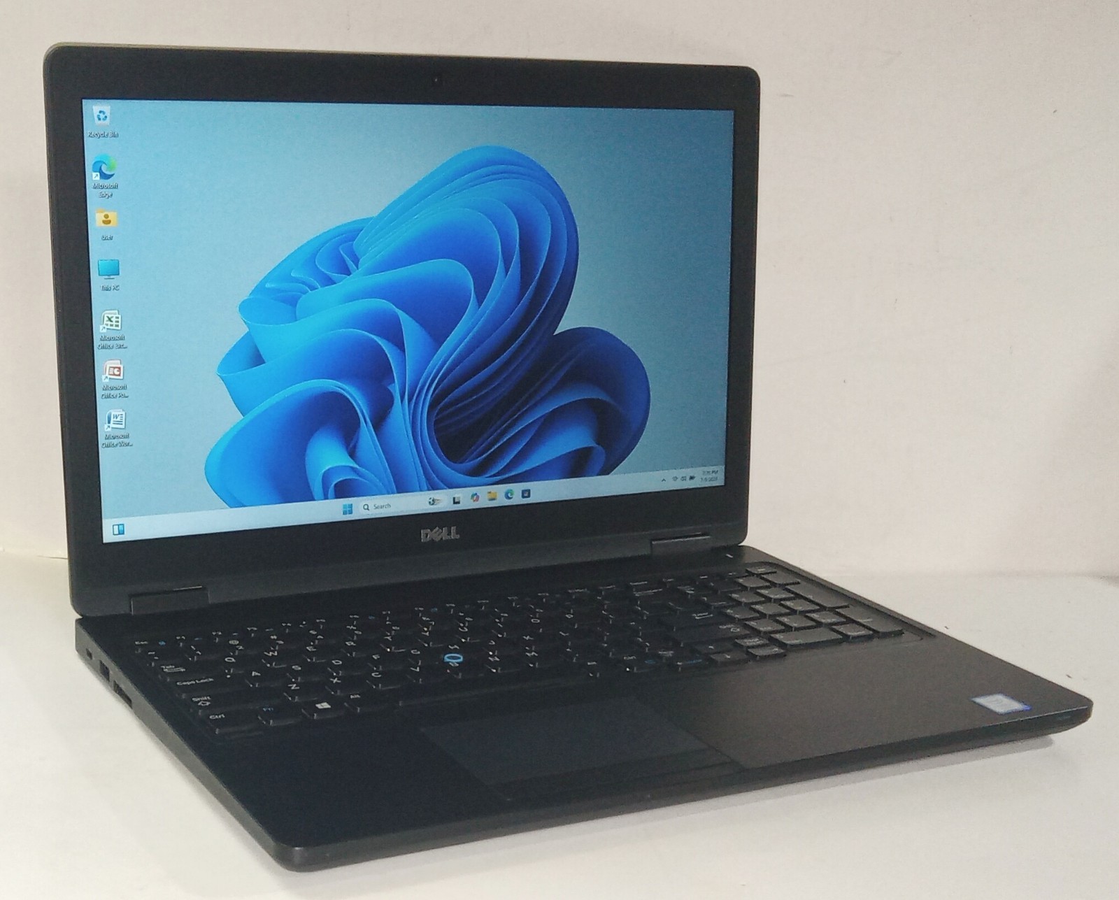 Dell Latitude 5580 i7-7820HQ Quad-Core 2.9Ghz 16GB 512GB SSD Webcam FHD Win 11