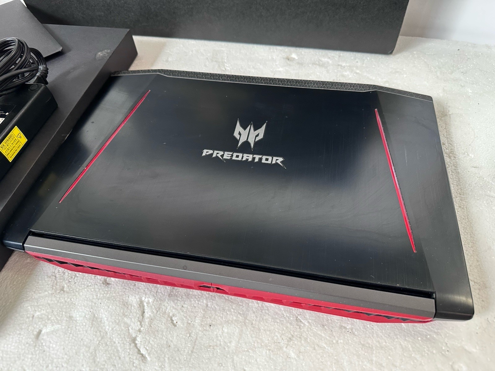 Acer Predator Helios 300 Windows 10 Home 15.6″ Intel Core i7=7700HQ NO SOUND