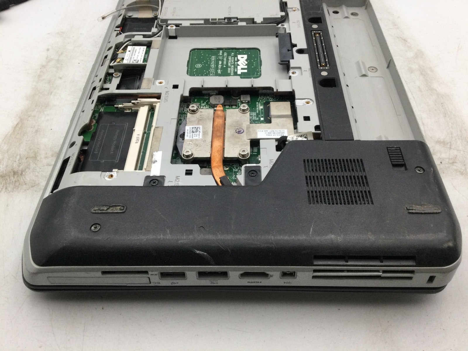 DELL LATITUDE E5520 – BOOTS TO BIOS – INTEL I5 2540 – NO RAM – 15″ – READ – BB!