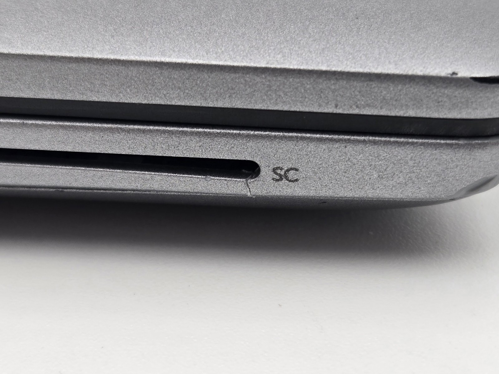 Dell Latitude 5440 14″ FHD 13TH I7-1355U 512GB SSD 16GB W11P Webcam Backlit FPR