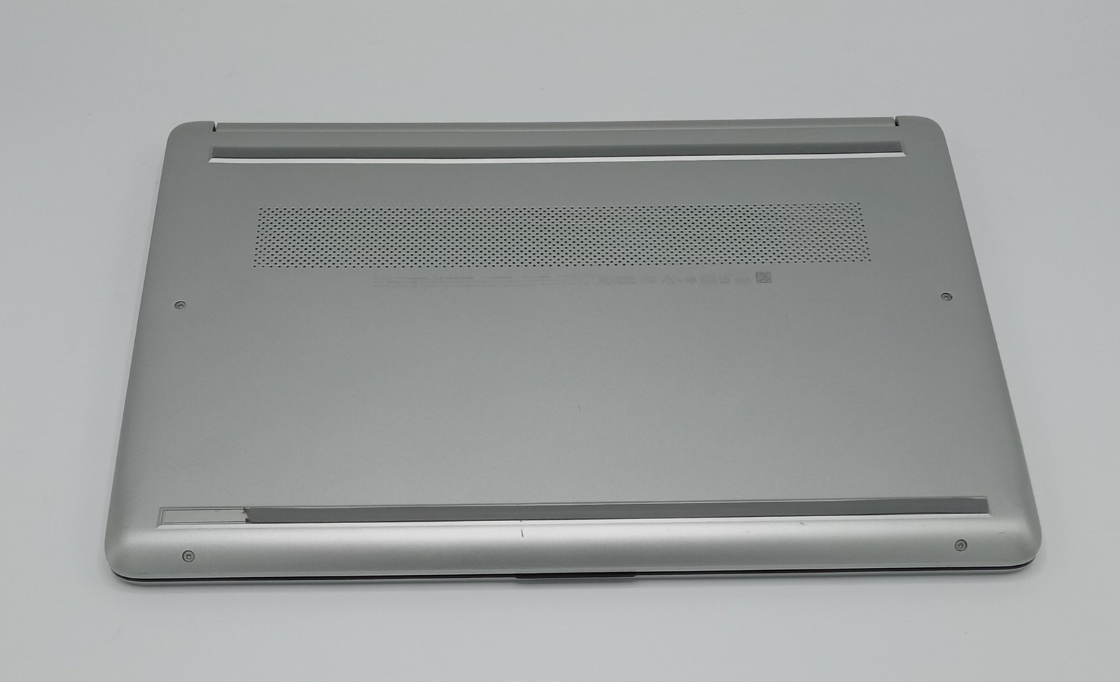 HP 14-DQ0XXX 13.9″ PENTIUM SILVER N5030 8GB RAM 256GB SSD Win10Pro