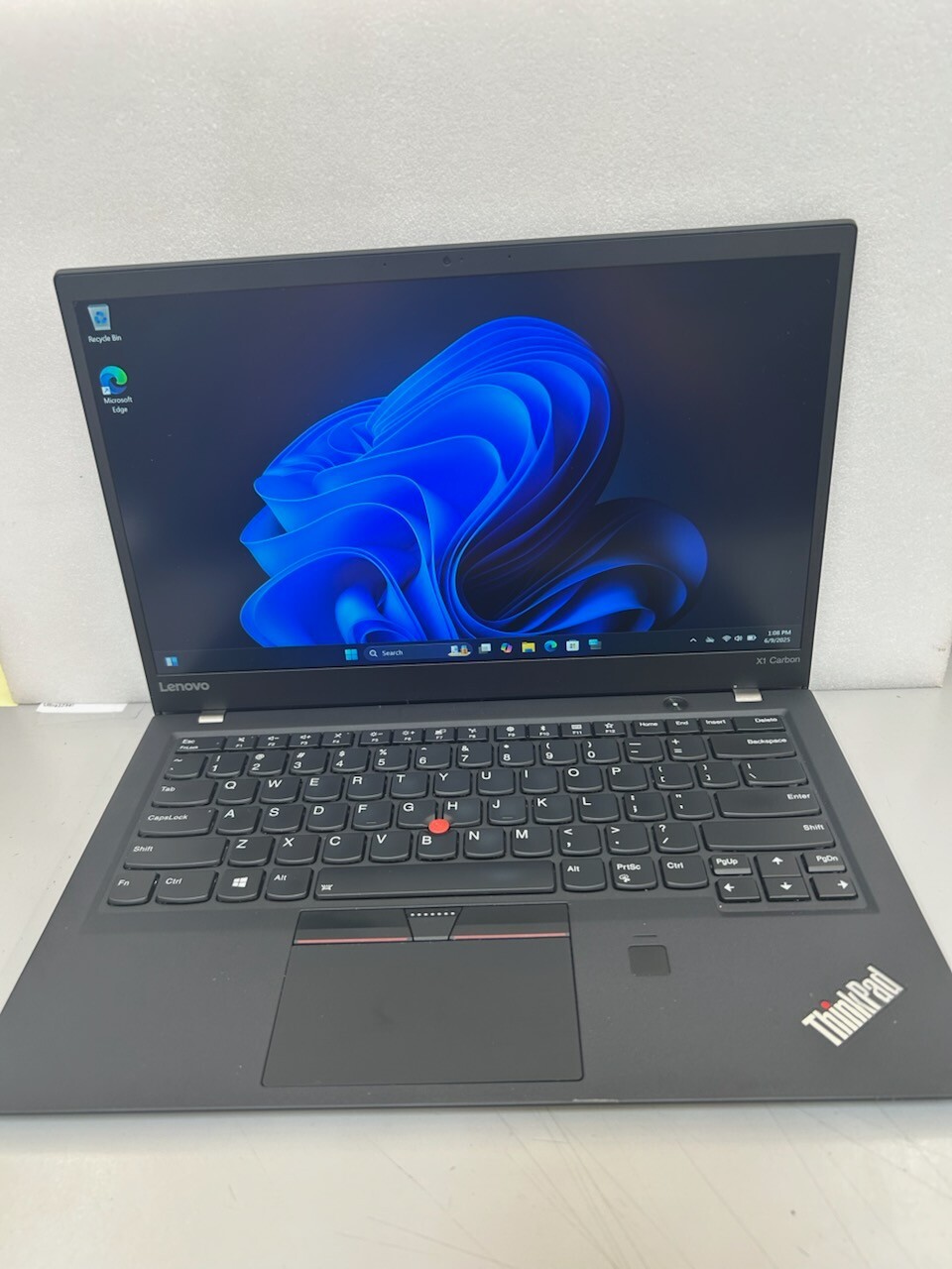 Lenovo 20HRCTO1WW ThinkPad X1 Carbon 5th Gen i7-7600U 16GB 500GB Windows 11 Pro