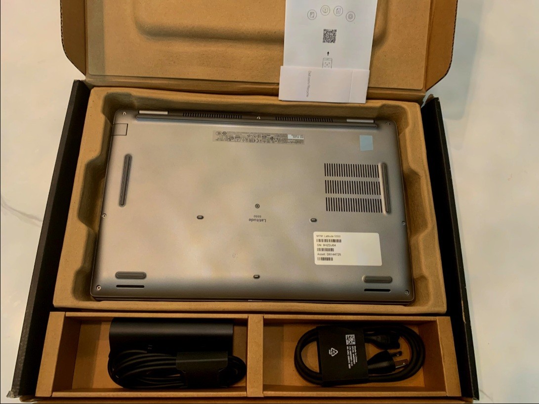 DELL LATITUDE 5550 INTEL CORE ULTRA 7 165H 16GB DDR5 512GB NO OS INSTALLED!!!