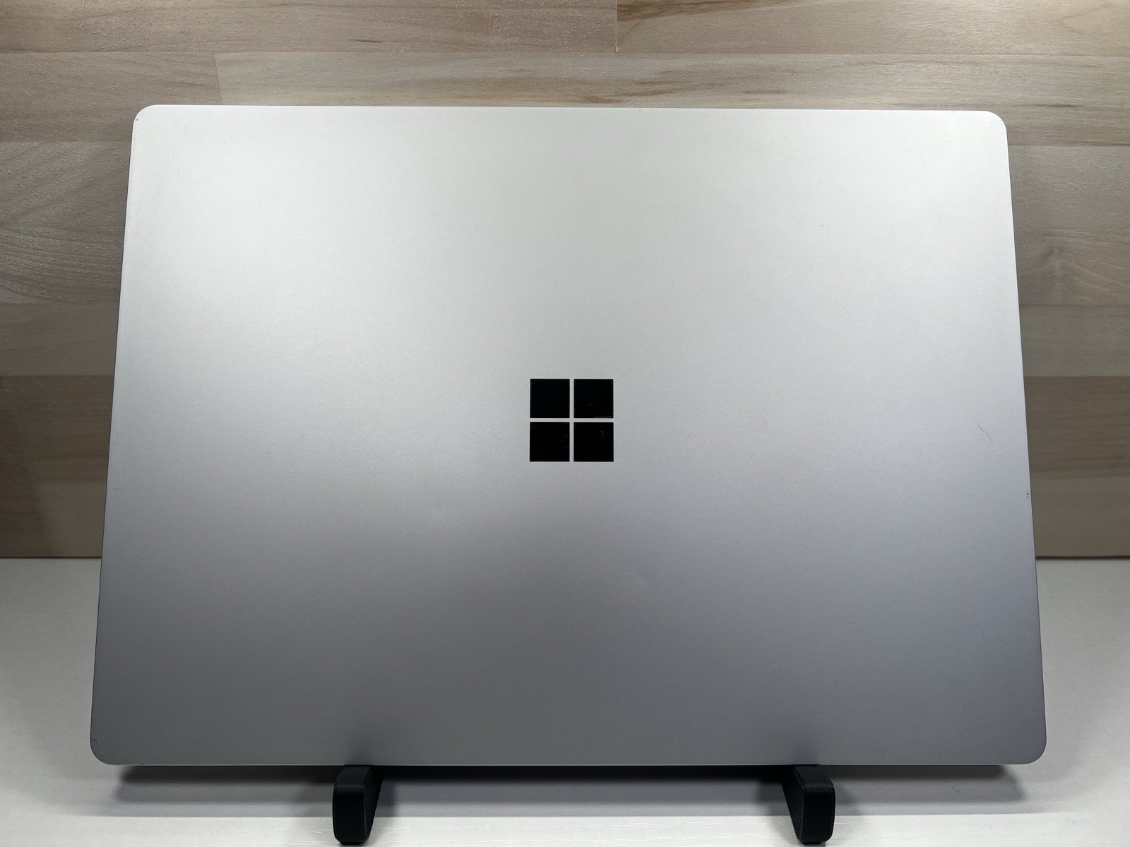 Microsoft Surface Laptop 13.5” (512 GB, Intel Core i7 7th Gen., 16 GB) -…