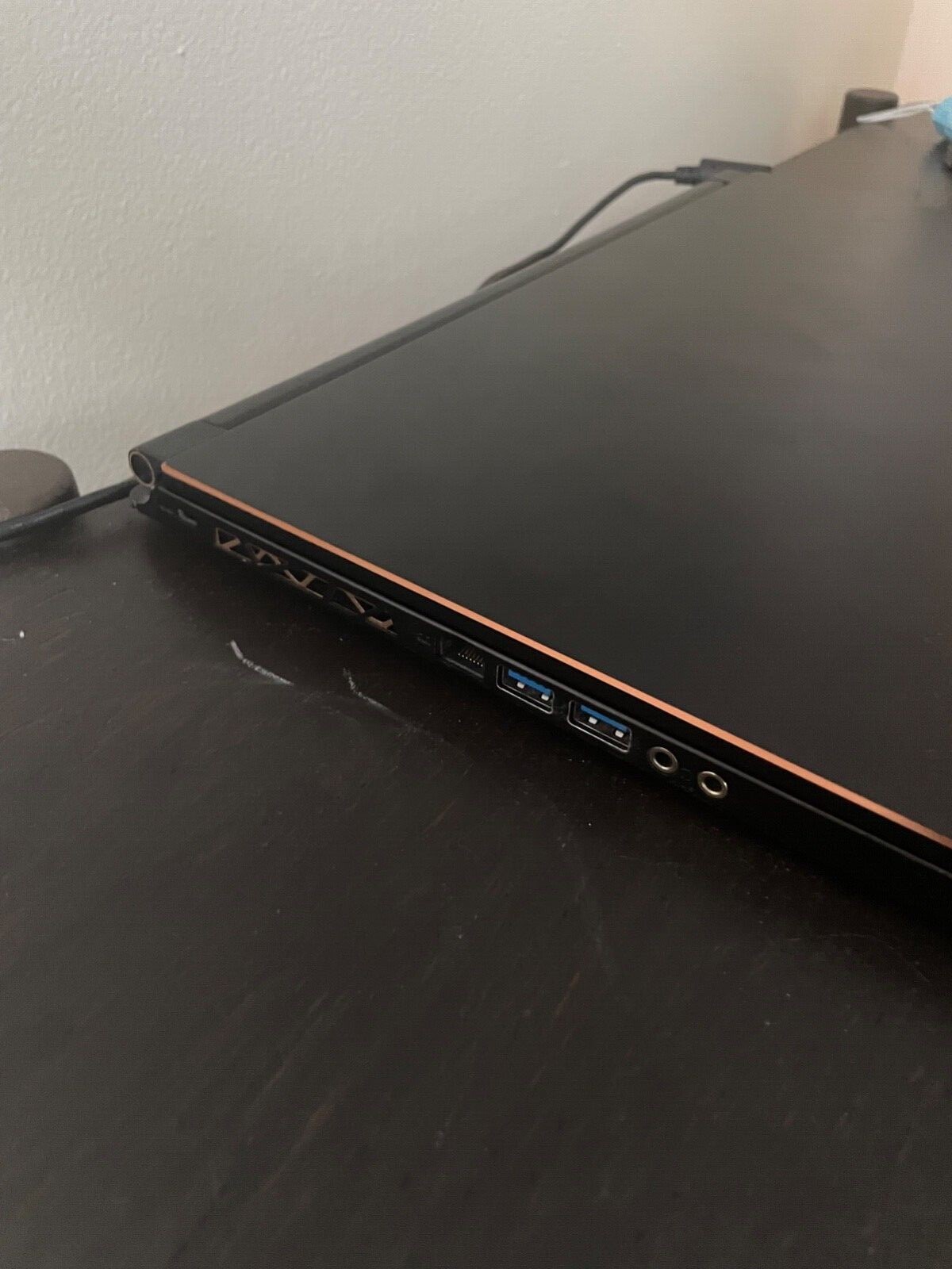 MSI GS65 Stealth 1668 15.6″ (1.5TB, Intel Core i7 9th Gen., GTX 1660Ti)