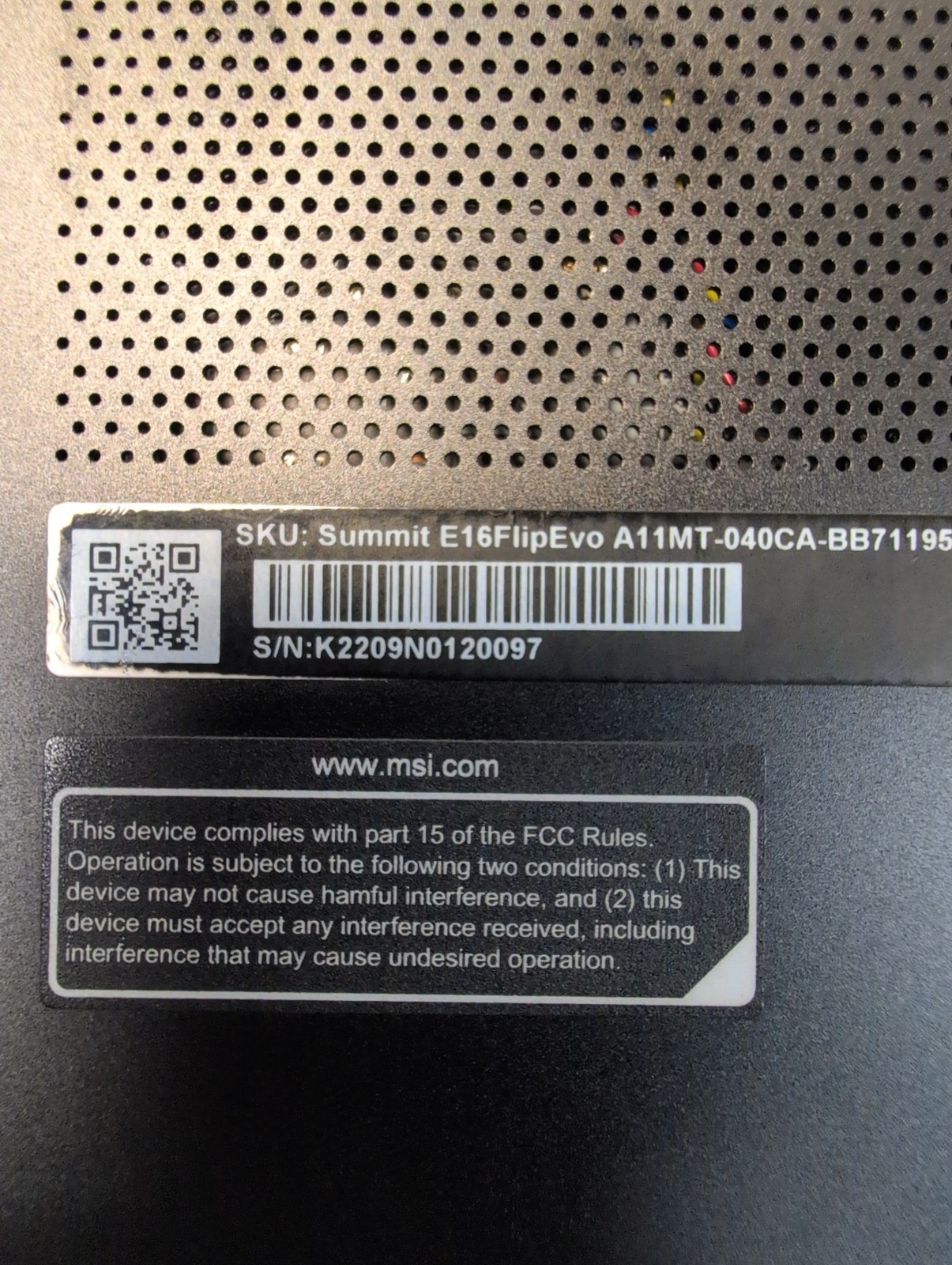 MSI Summit E16 Flip 16″ TOUCH Laptop i7-1195G7 CPU/16GB /1TB SSD/Win11 (READ) –