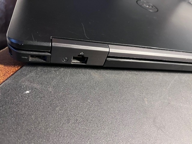 Dell Laptop Linux Mint Cinnamon 8GB Ram,Fast 240GB SSD, New Battery
