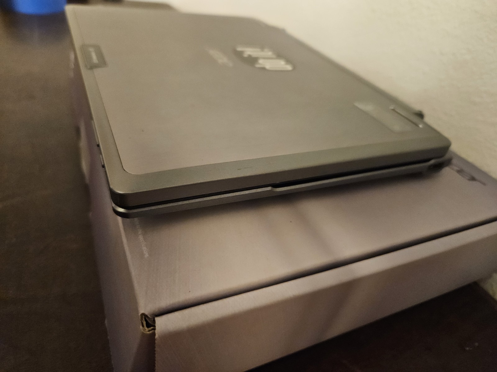 2015 ACER One 10 windows 10 S1002-17FR Dark silver Laptop with box
