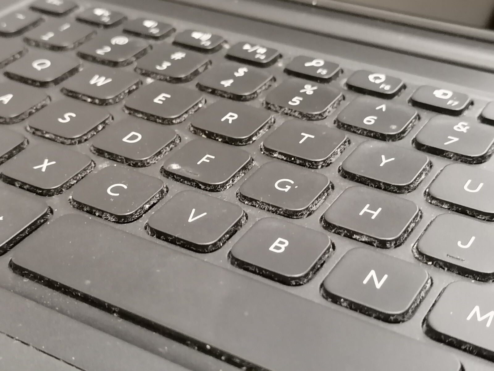 FOR PARTS 11.6″ Dell Inspiron 11 3137 (Intel Mobile Celeron/1.6 GHz/2 GB RAM)