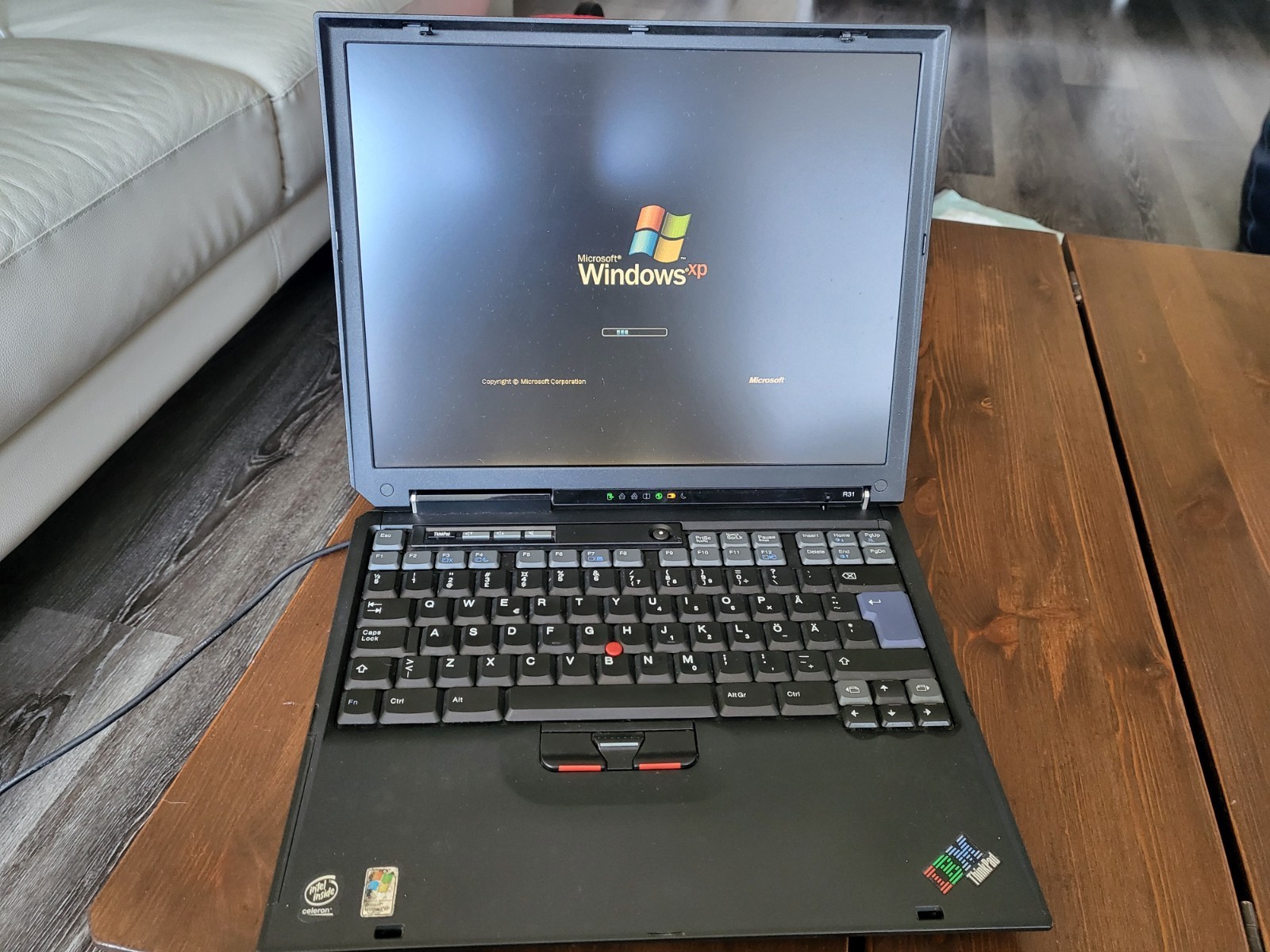 IBM Thinkpad R31 Intel Celeron 1.13GHz 120MB/80GB