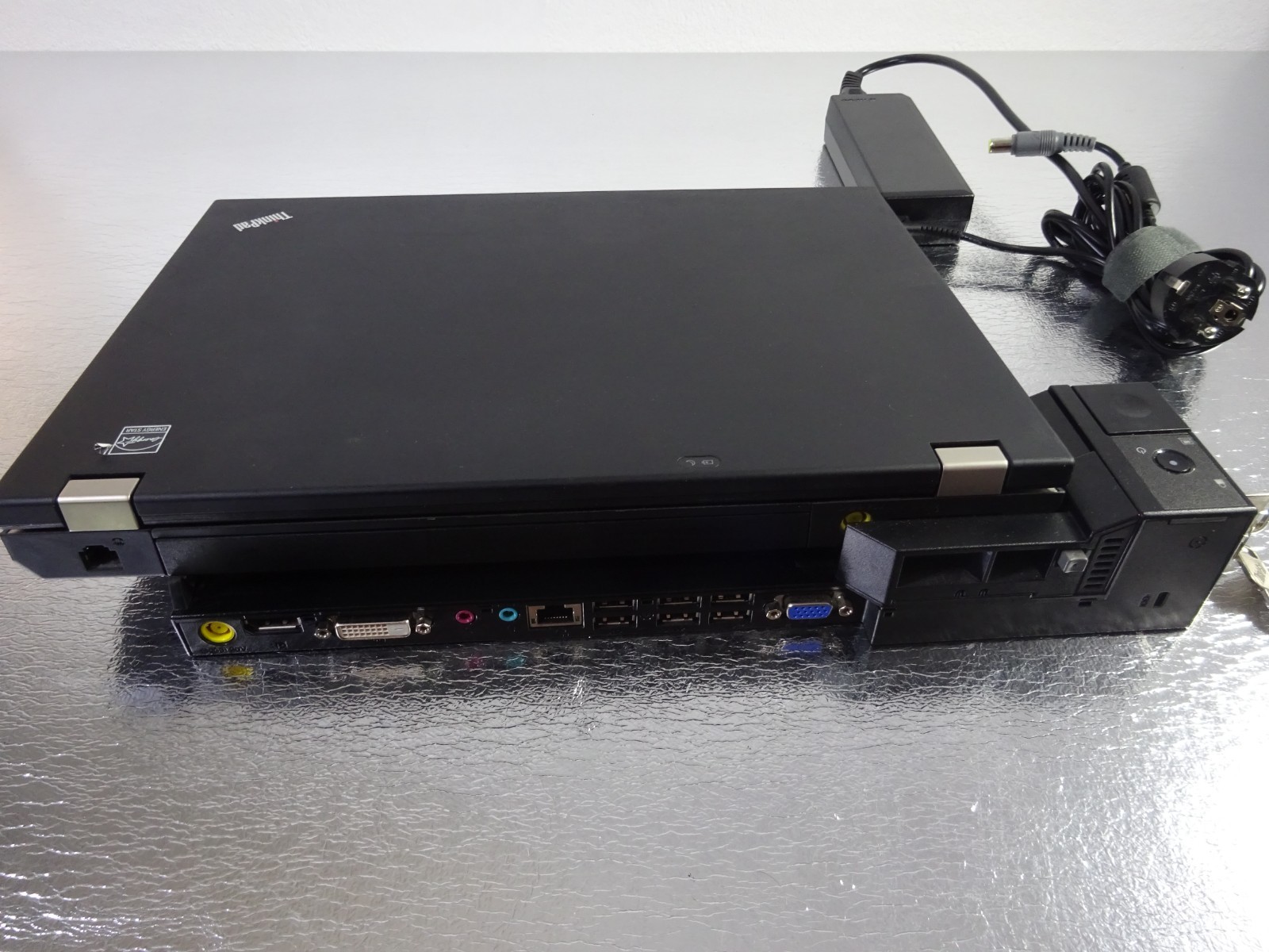 Lenovo ThinkPad Intel i5 4GB M520 Win10 Pro Notebook Laptop