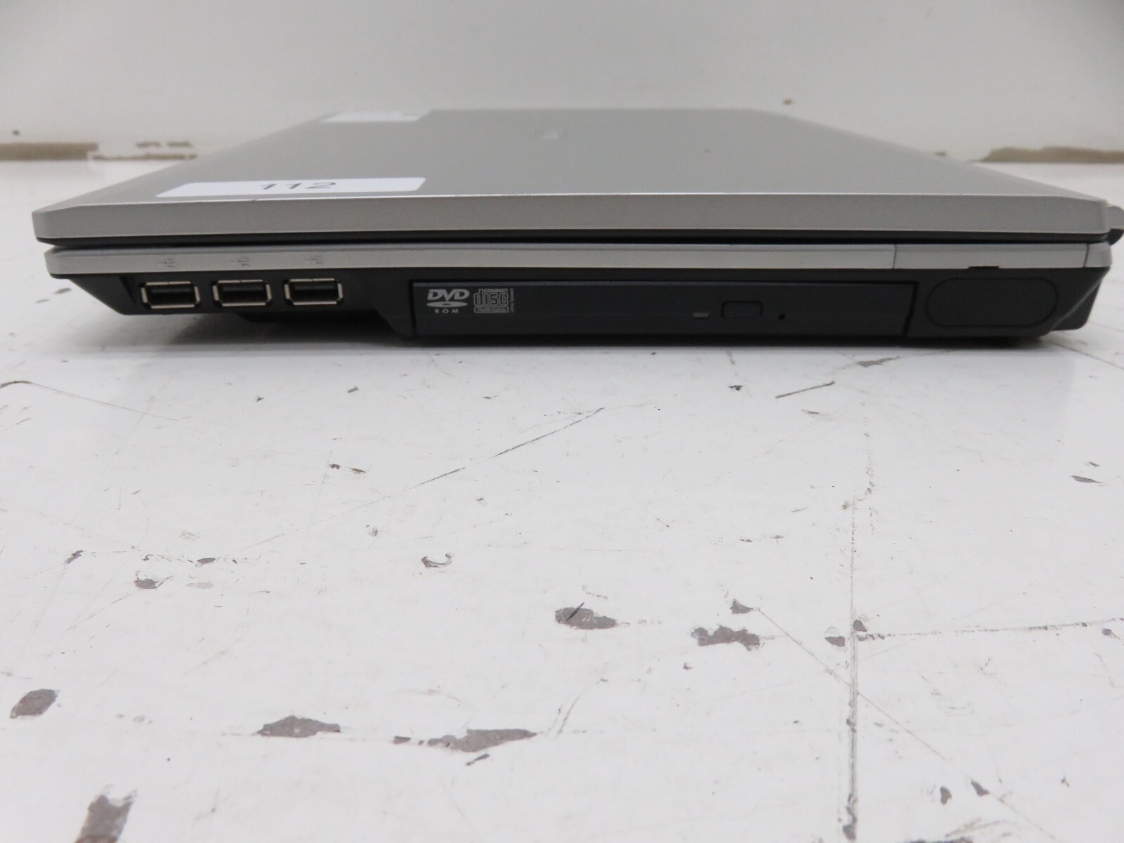 Toshiba Satellite A85-S107 Laptop Intel Celeron M 256MB Ram No HDD, Bad Battery