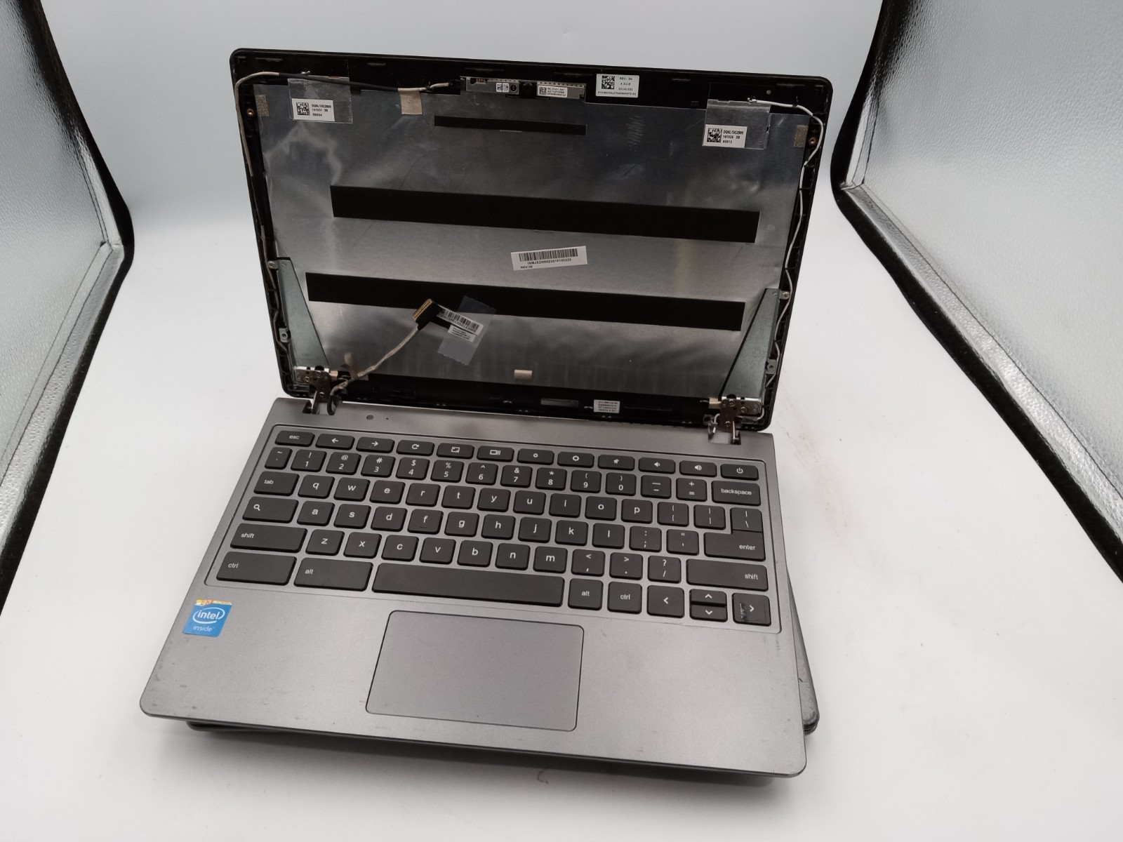 Lot of 8 – Acer C720 11.6″ Chromebook Laptops * FOR PARTS * VARIOUS ISSUES -RR
