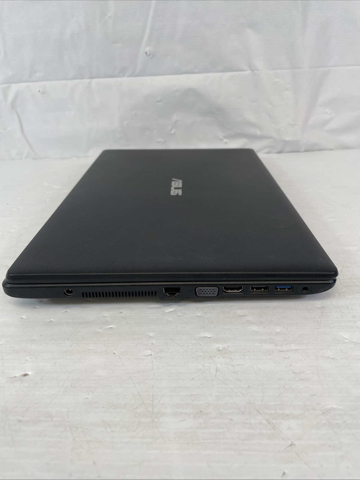 ASUS X551M 15.6″ Intel Celeron N2840 2.16GHz 4GB RAM 120GB HDD Windows 10