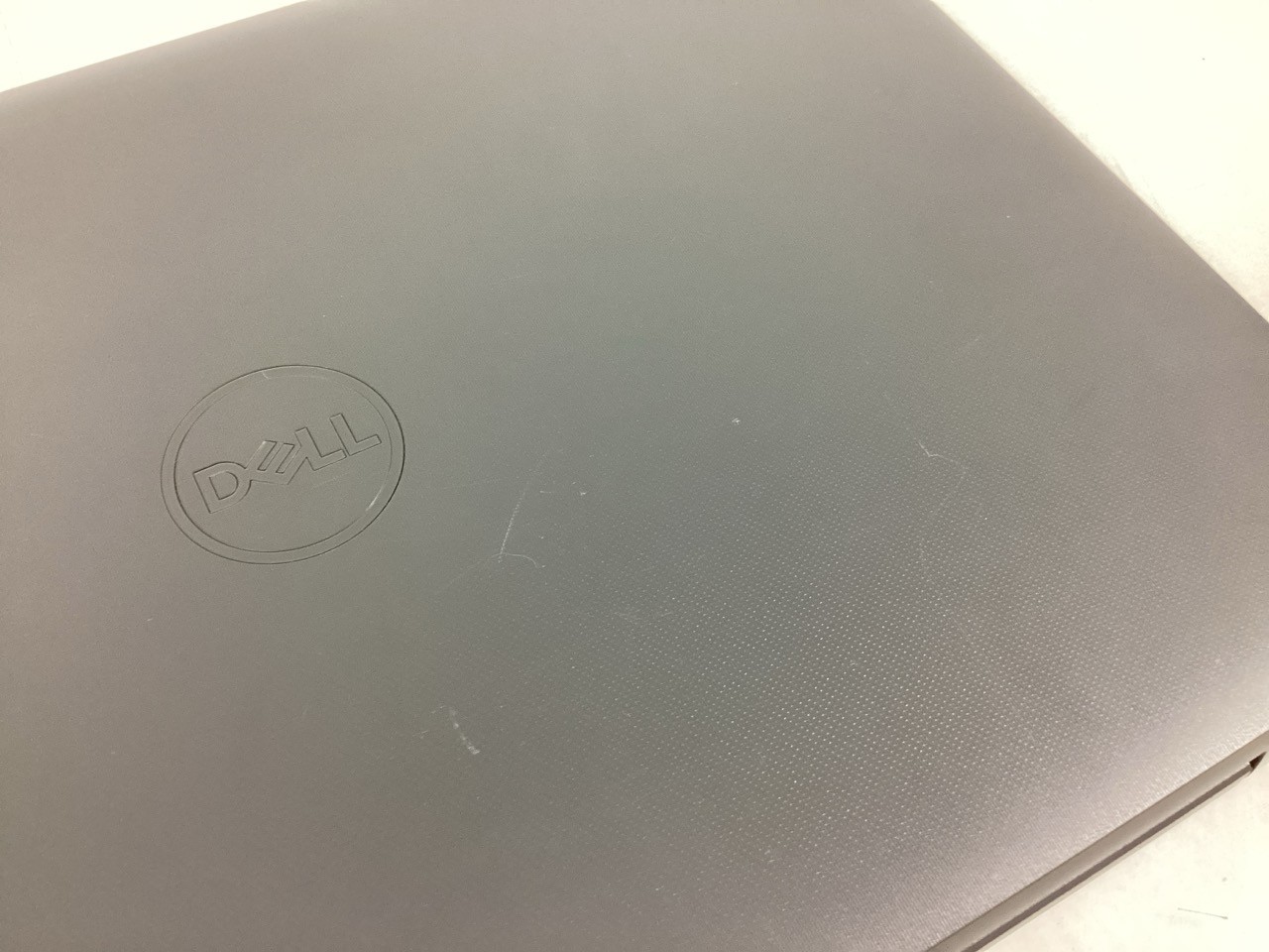 Dell Latitude 3550 15.6″ FHD Touch i5-1335U 16GB 256GB SSD WiFi 6E – KRG7K